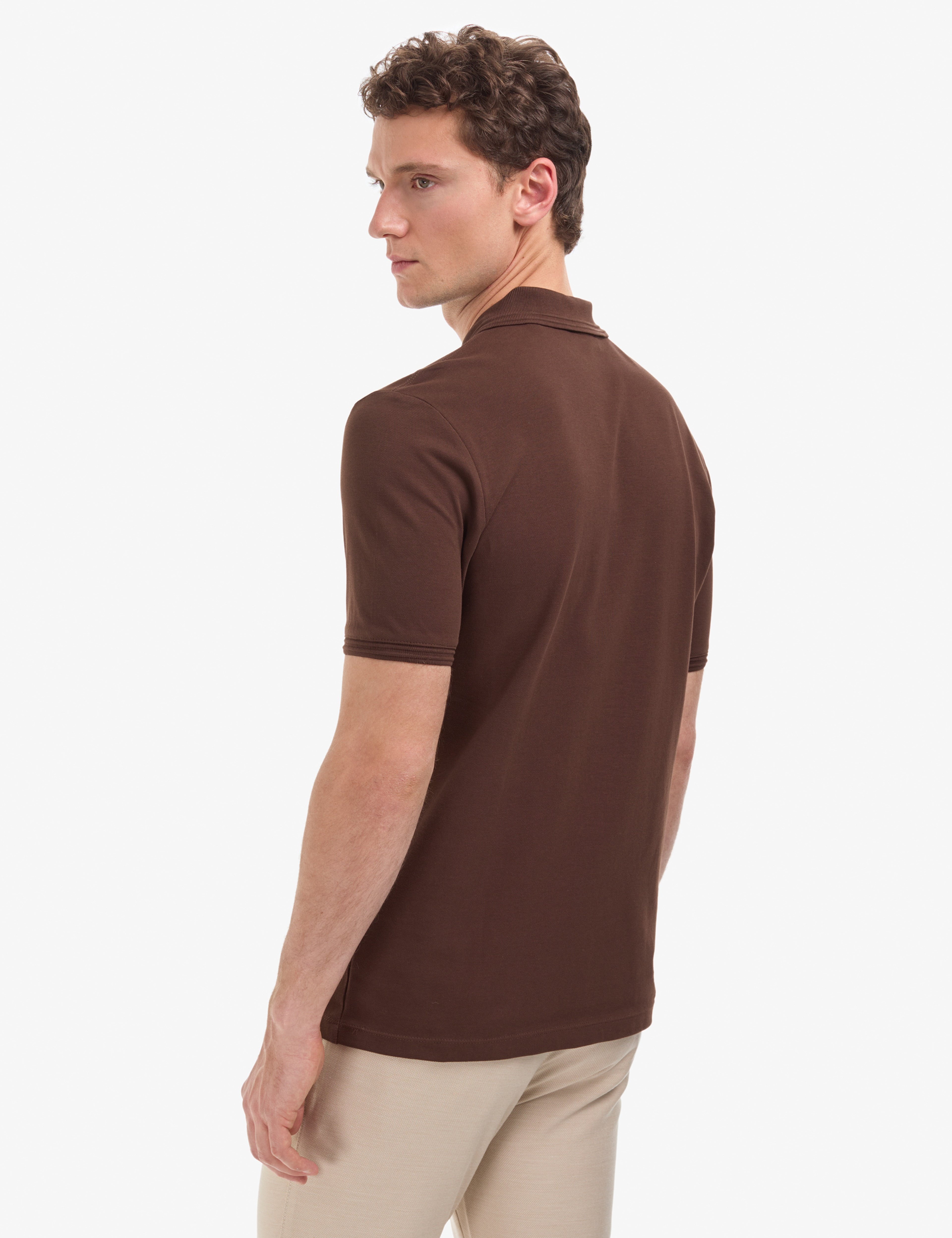 Koyu Kahverengi Regular Fit %100 Pamuk Kıvrılmaz Düğmeli Polo Yaka Basic Tişört - Image 5