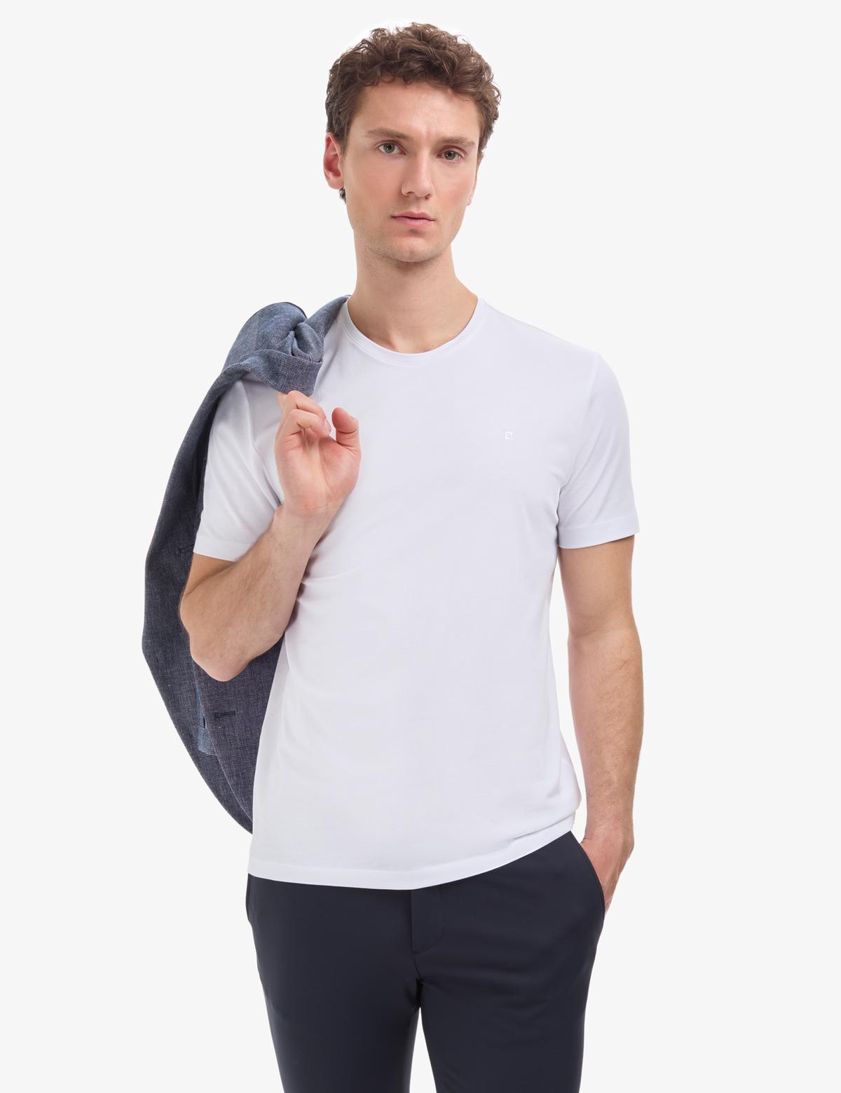 Beyaz Regular Fit %100 Pamuk Bisiklet Yaka Basic Tişört