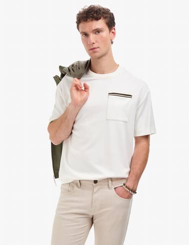 Ekru Comfort Fit Bisiklet Yaka Tişört