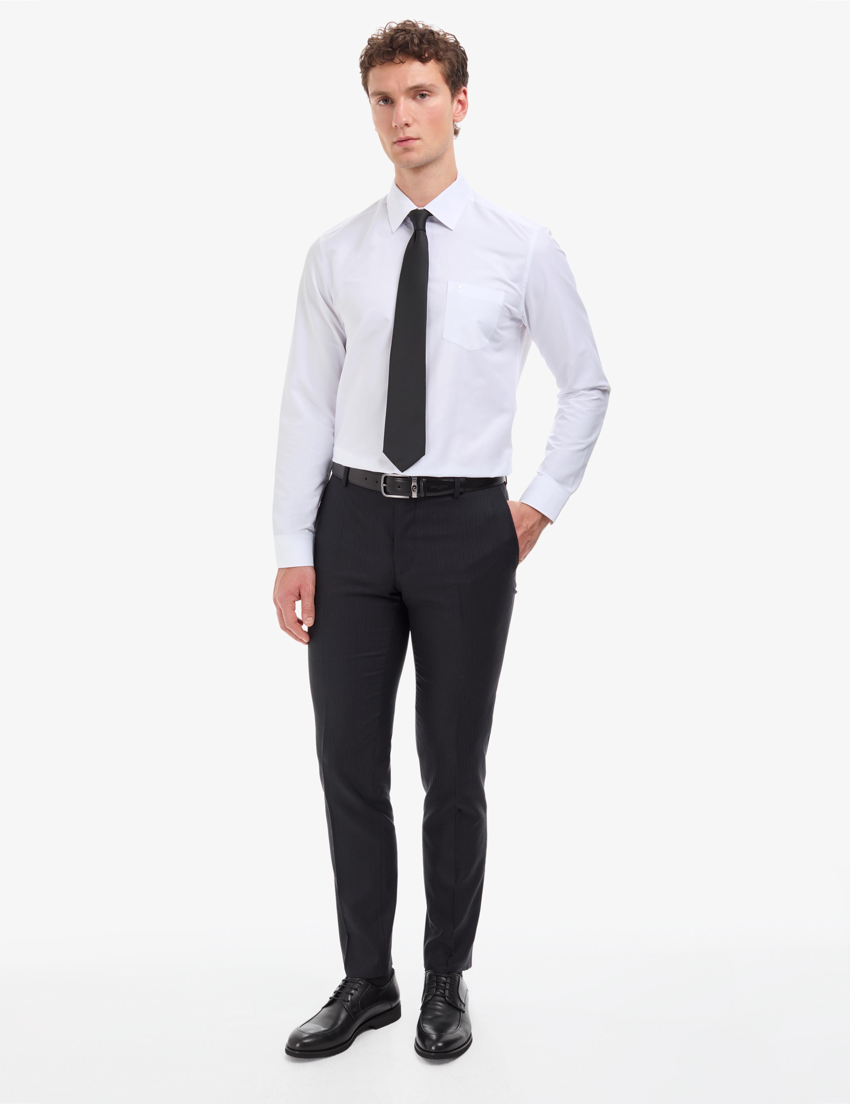 Beyaz Regular Fit Uzun Kollu Basic Gömlek
