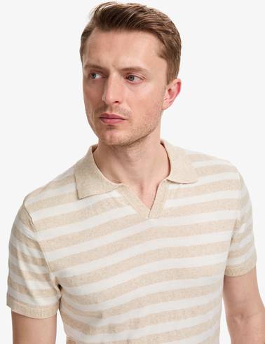 Bej Slim Fit Keten Karışımlı Apaş Yaka Triko Tişört