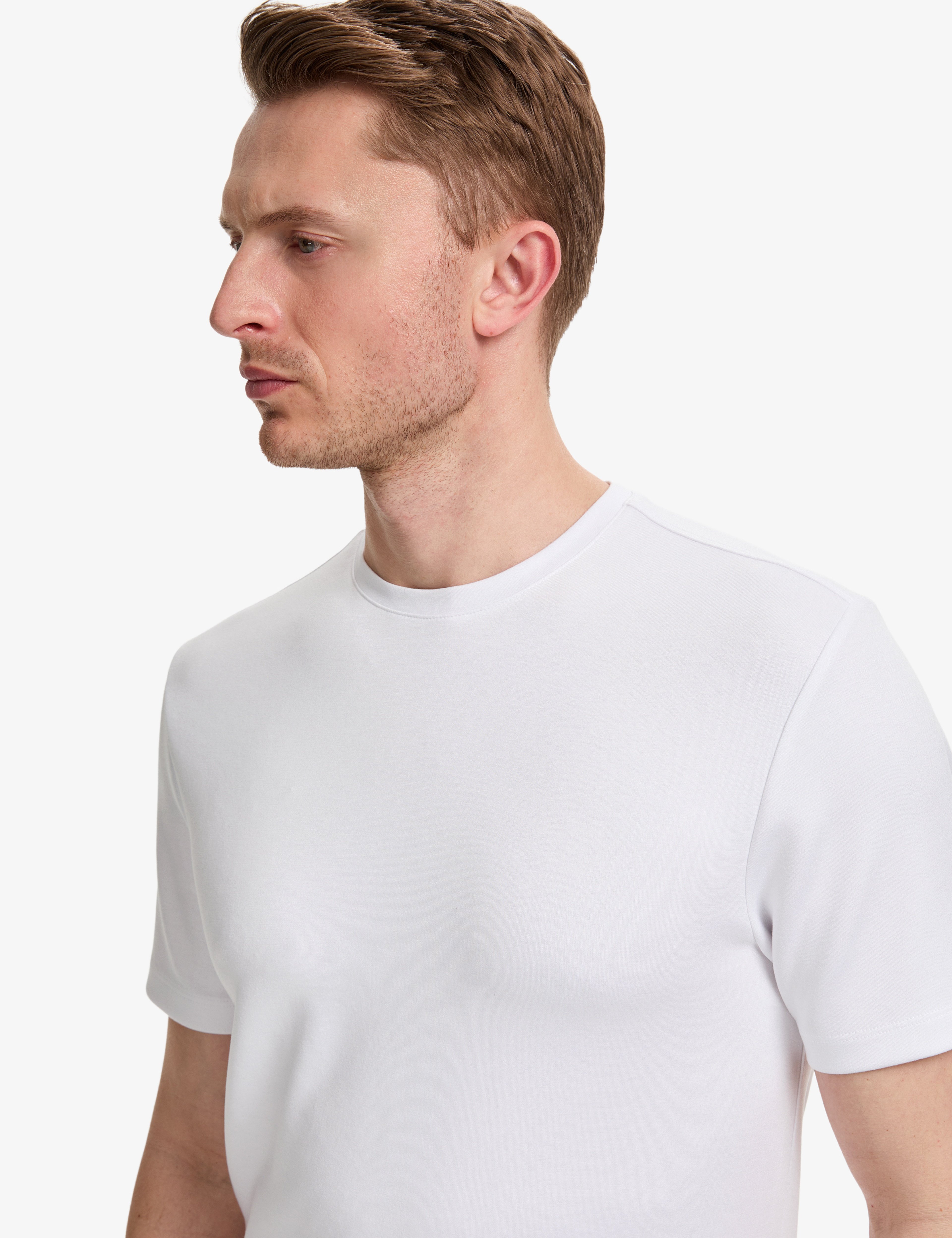 Ekru Regular Fit Bisiklet Yaka Basic Tişört