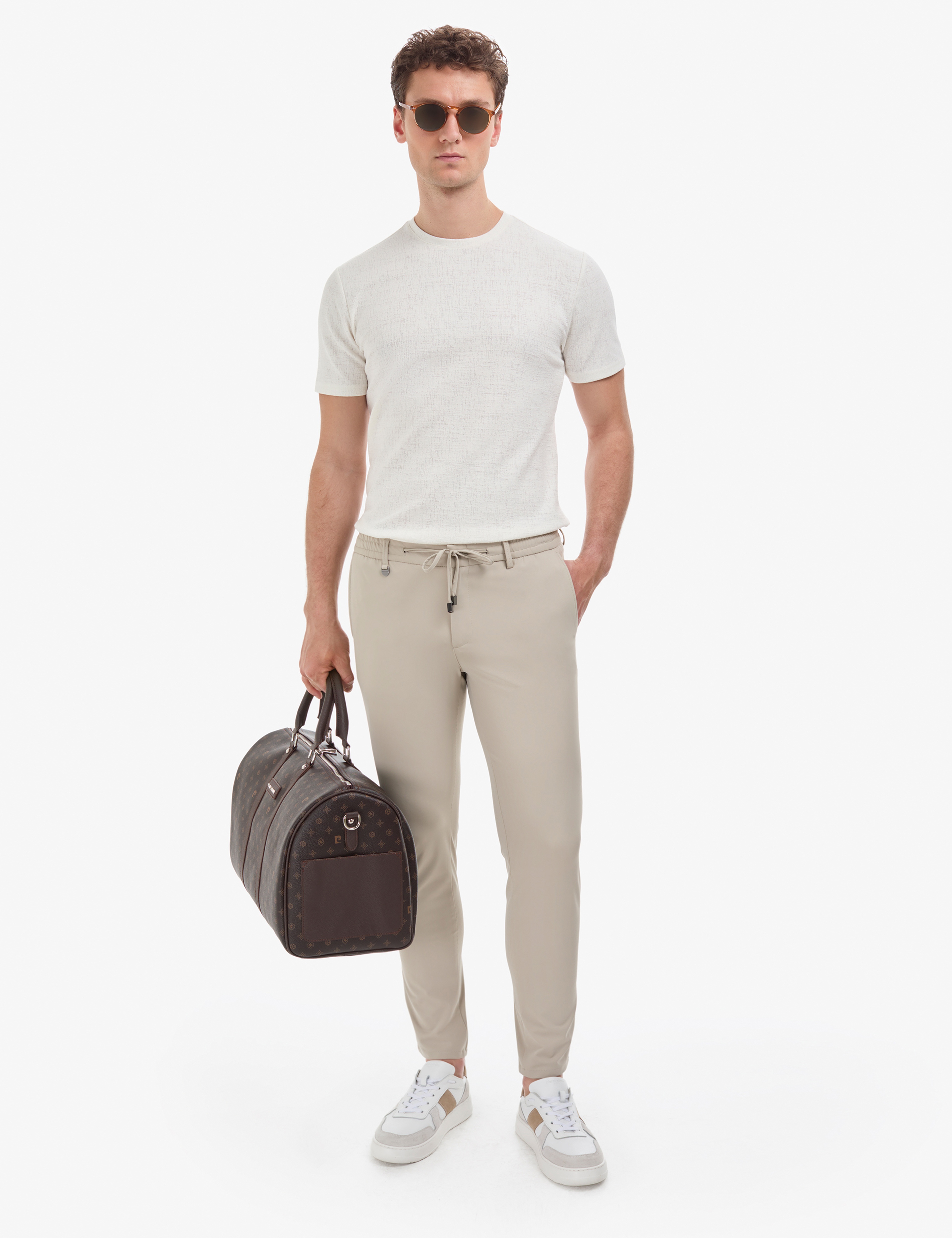 Ekru Regular Fit Bisiklet Yaka Tişört - Image 4