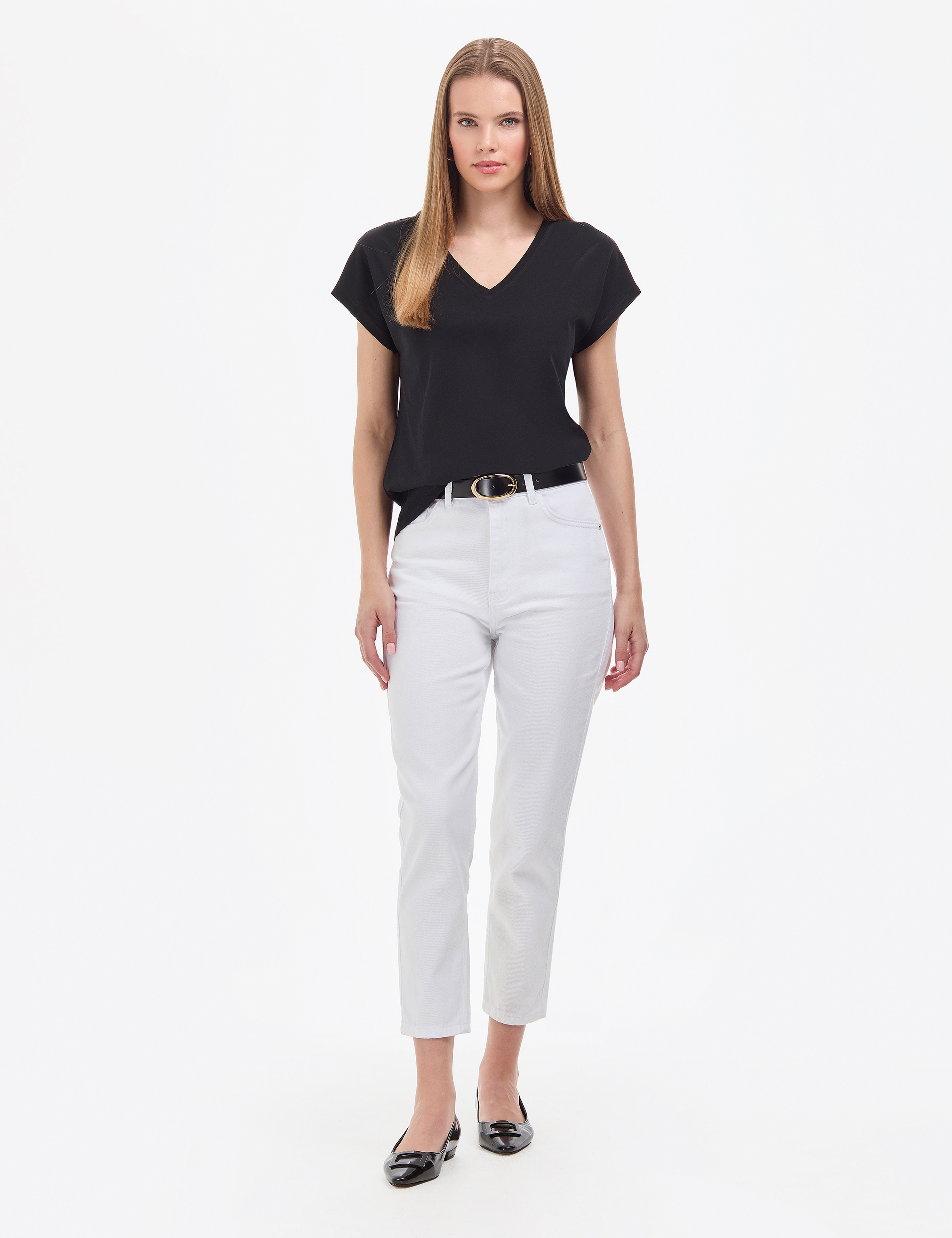 Siyah Regular Fit V Yaka Basic Tişört - Image 4