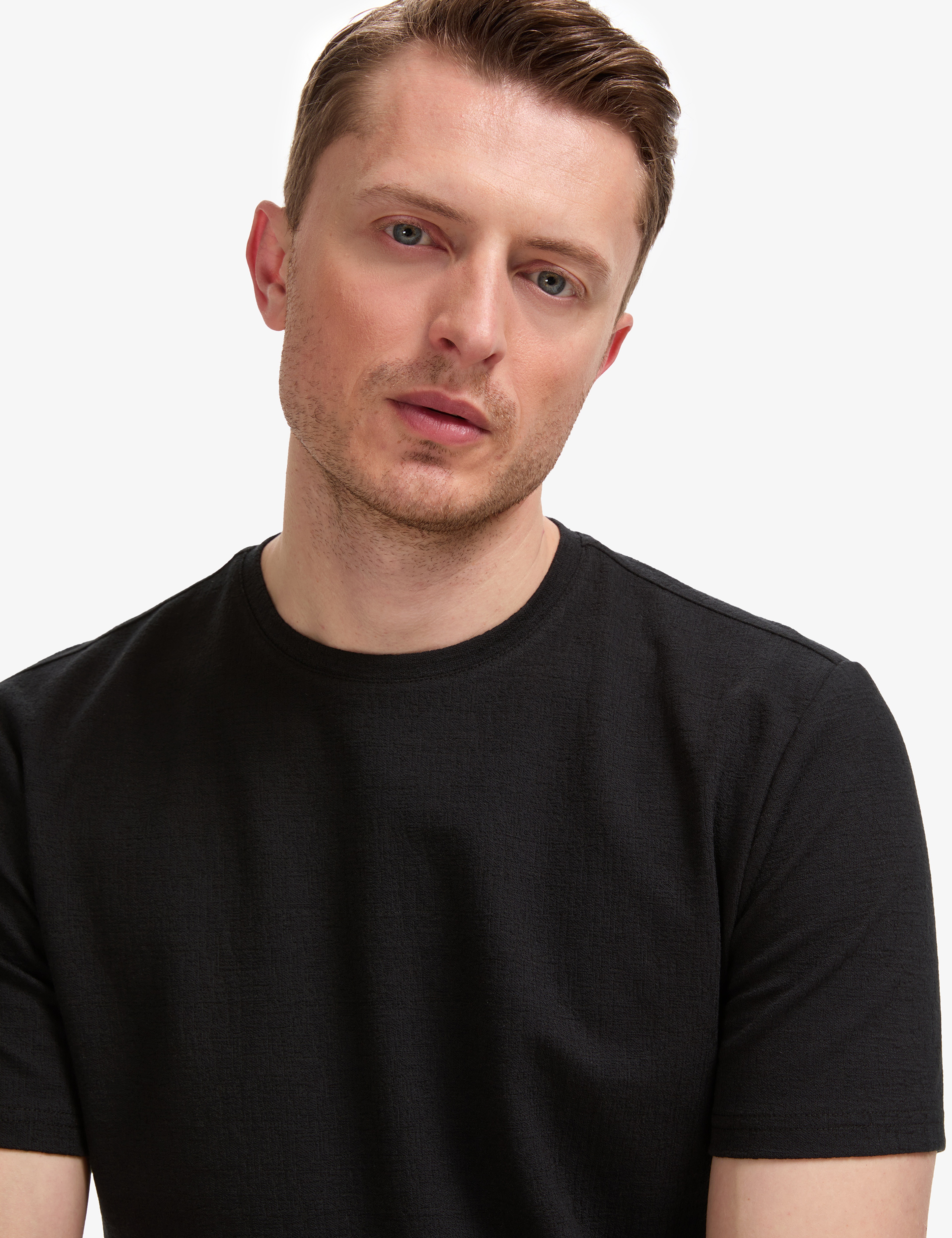 Siyah Regular Fit Bisiklet Yaka Tişört - Image 3