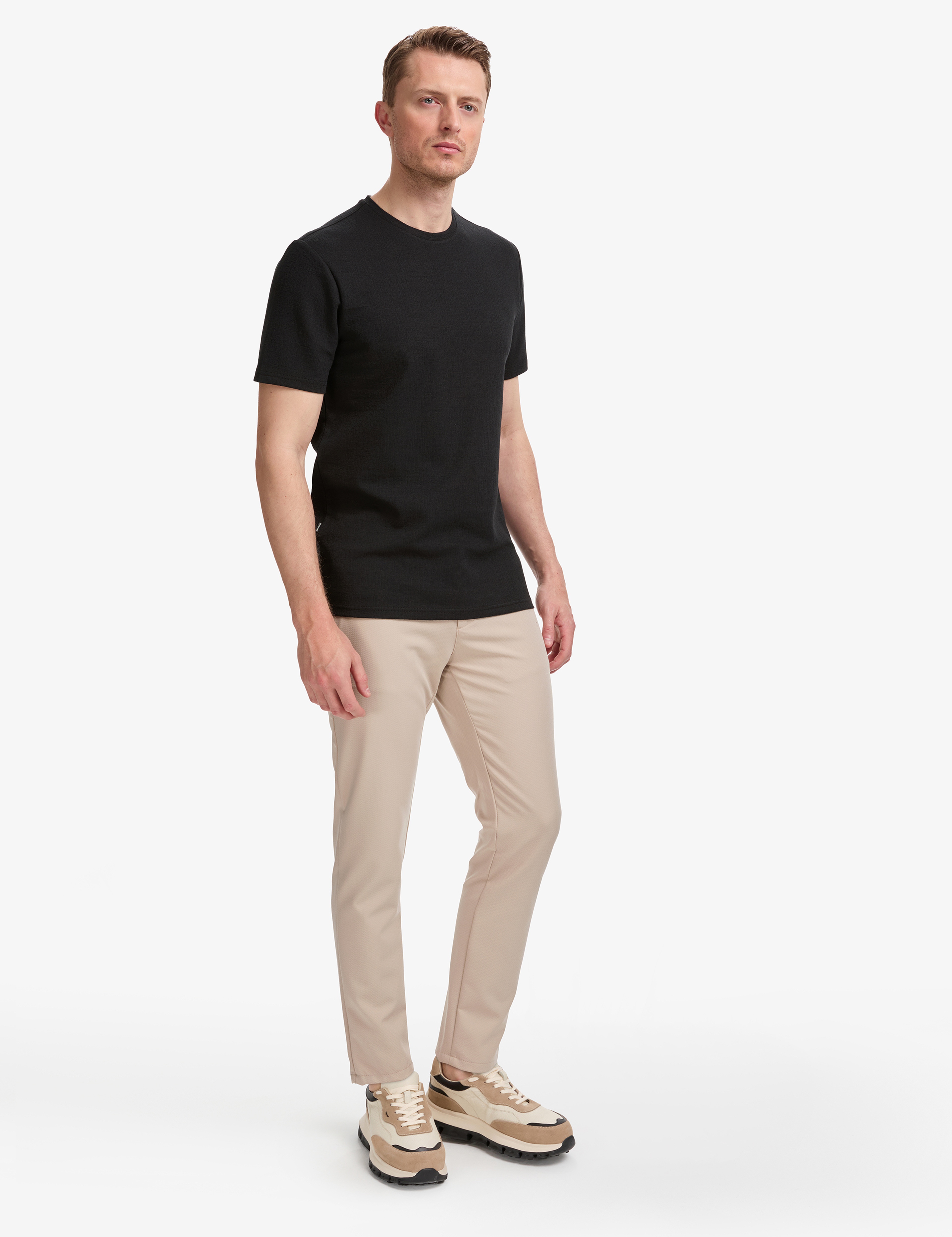 Siyah Regular Fit Bisiklet Yaka Tişört - Image 5