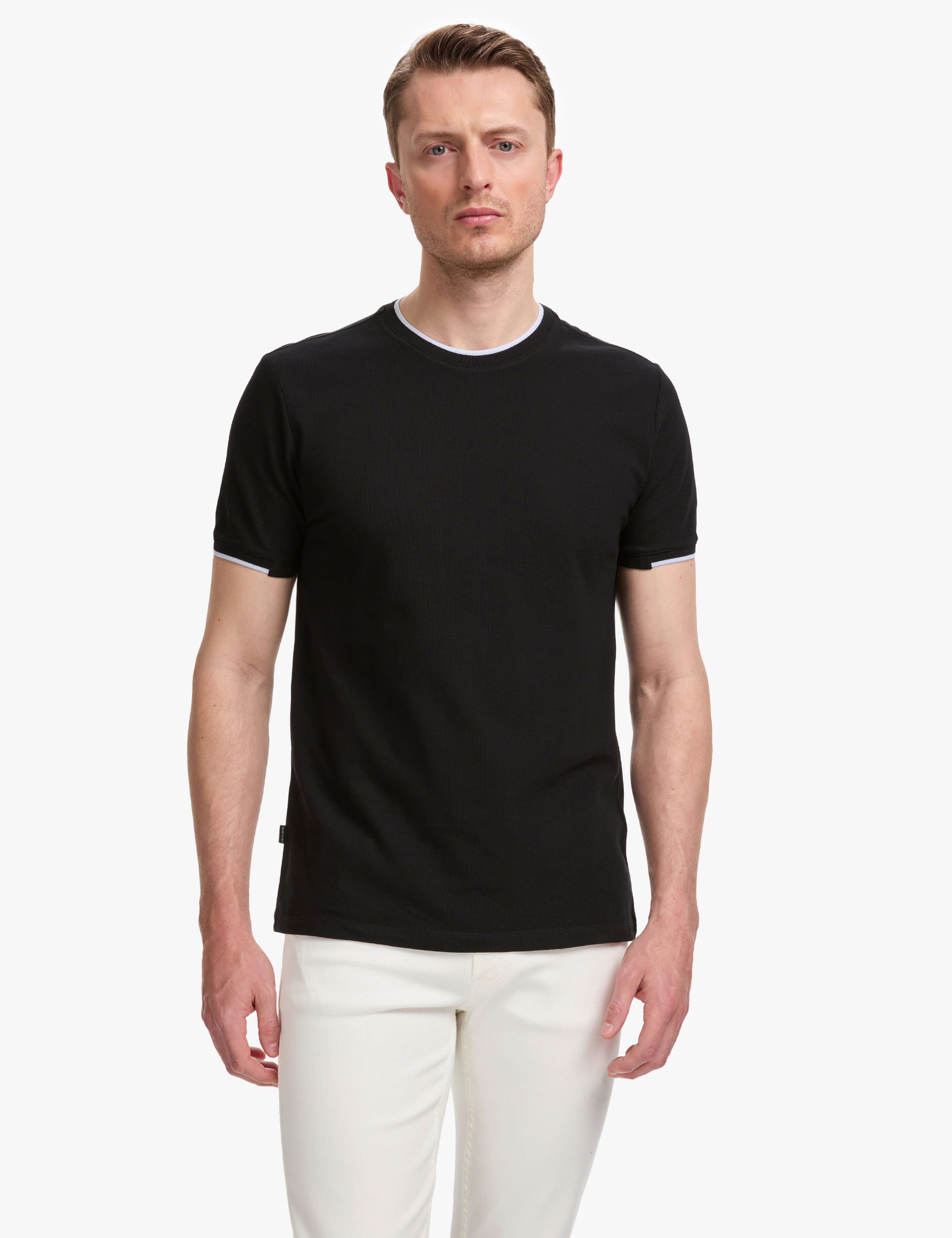 Siyah Slim Fit %100 Pamuk Bisiklet Yaka Tişört - Image 1