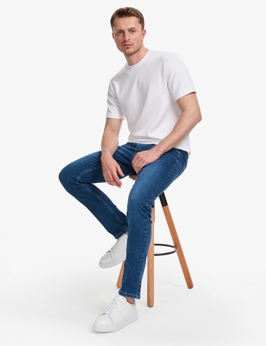 Beyaz Slim Fit %100 Pamuk Bisiklet Yaka Basic Tişört
