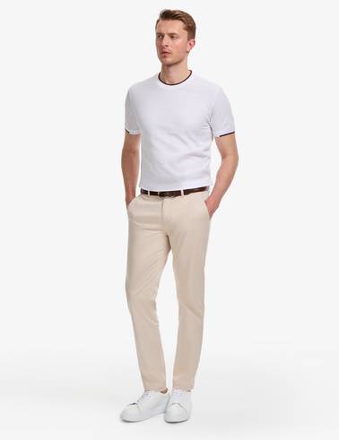 Beyaz Slim Fit %100 Pamuk Bisiklet Yaka Tişört