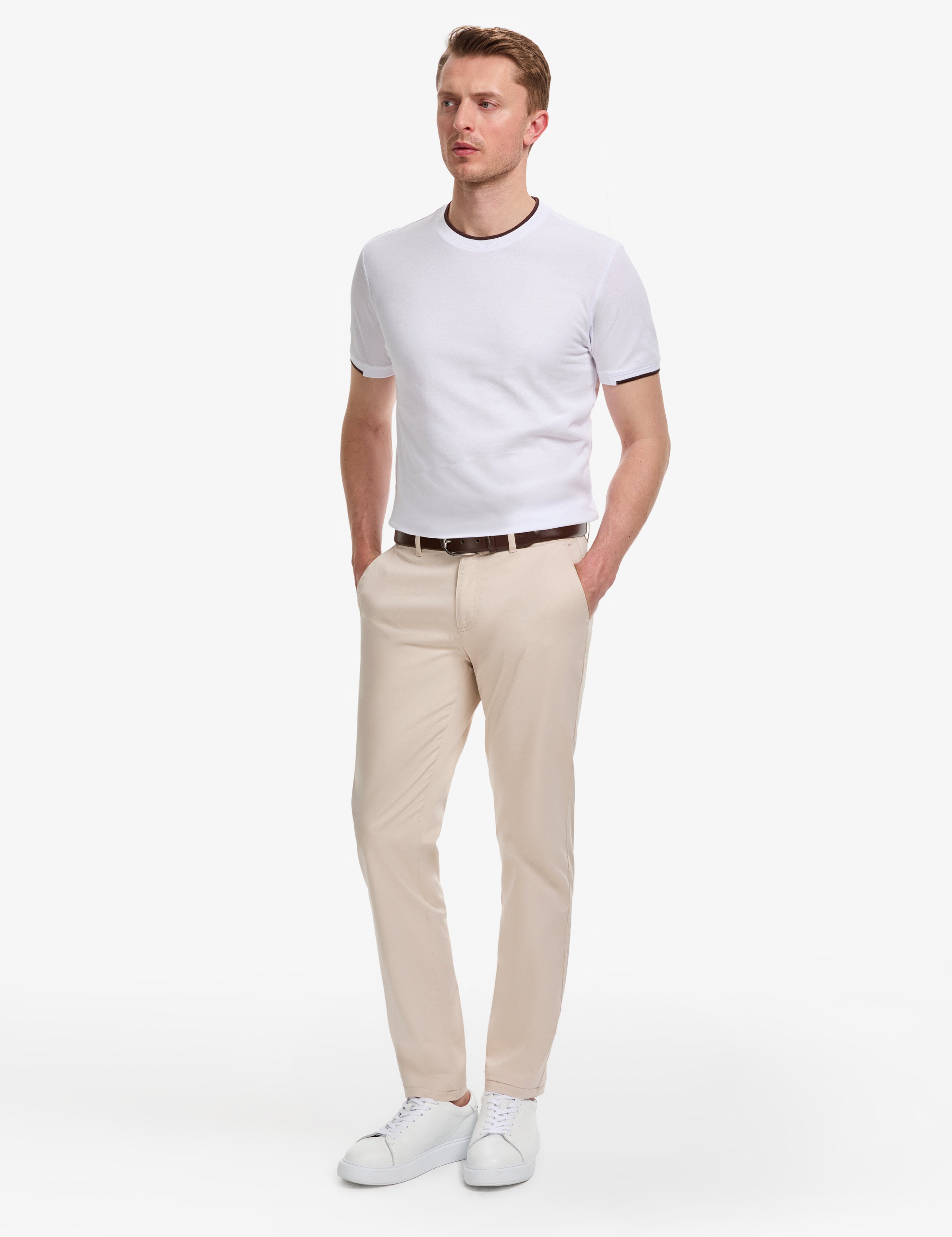 Beyaz Slim Fit %100 Pamuk Bisiklet Yaka Tişört - Image 4