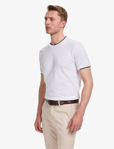 Beyaz Slim Fit %100 Pamuk Bisiklet Yaka Tişört