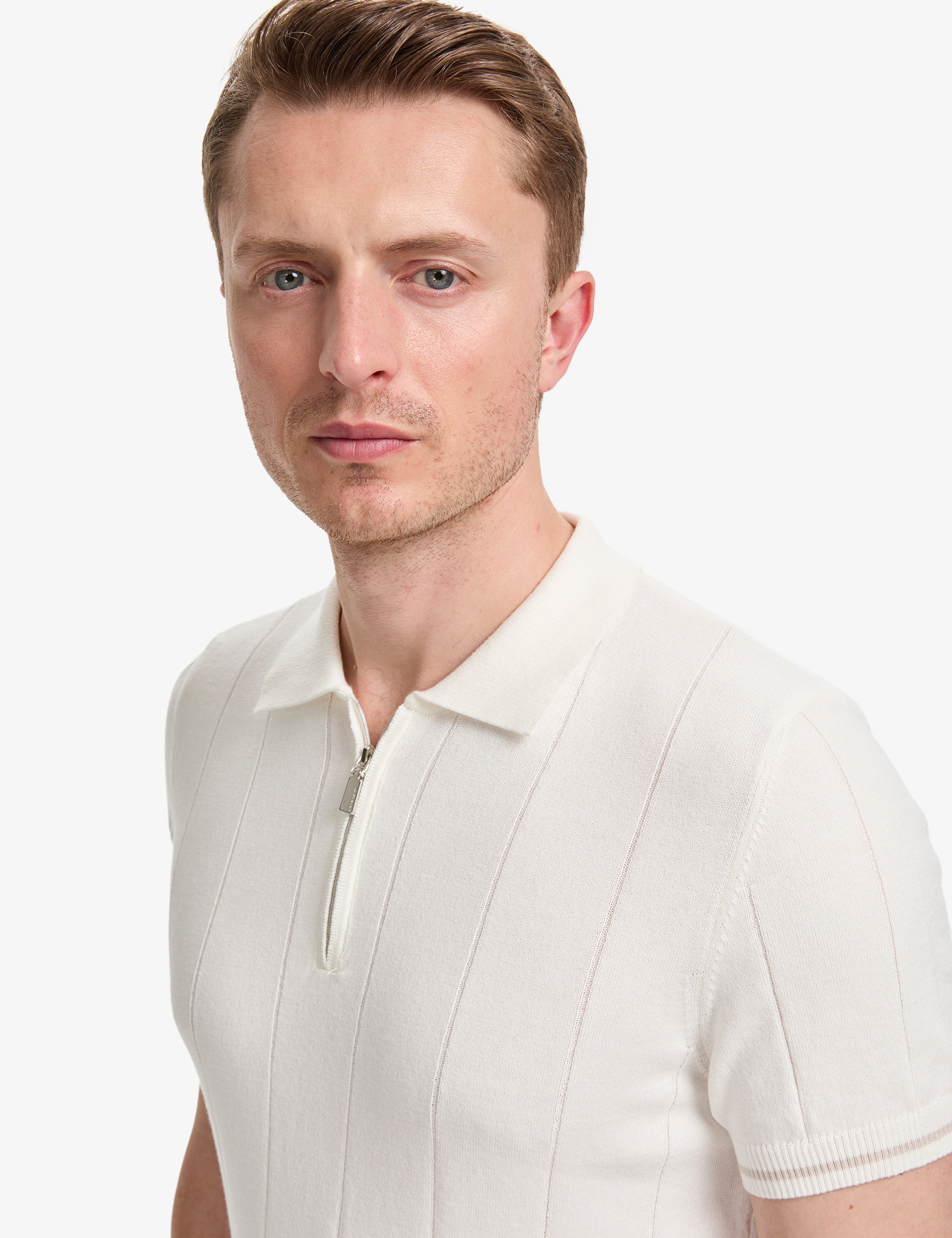 Ekru Slim Fit %100 Pamuk Fermuarlı Polo Yaka Triko Tişört