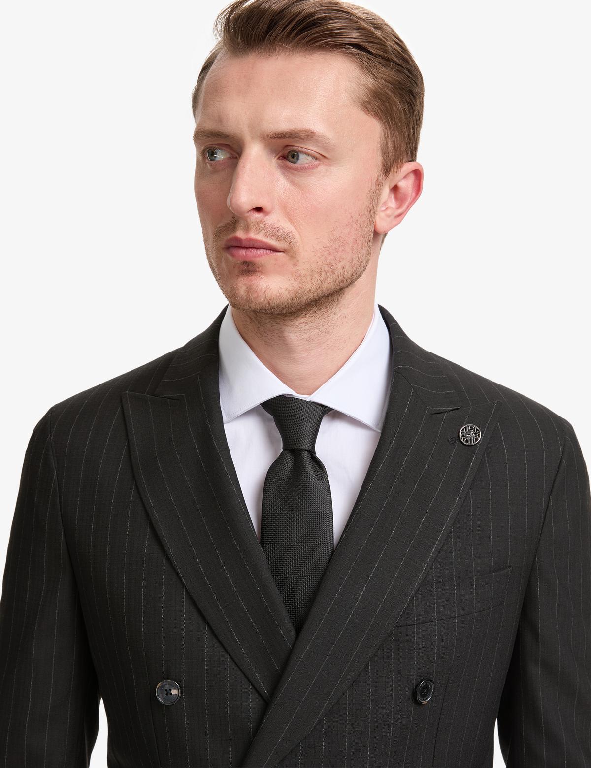 Siyah Ex. Slim Fit Çizgili Kruvaze Takım Elbise - 50319630077