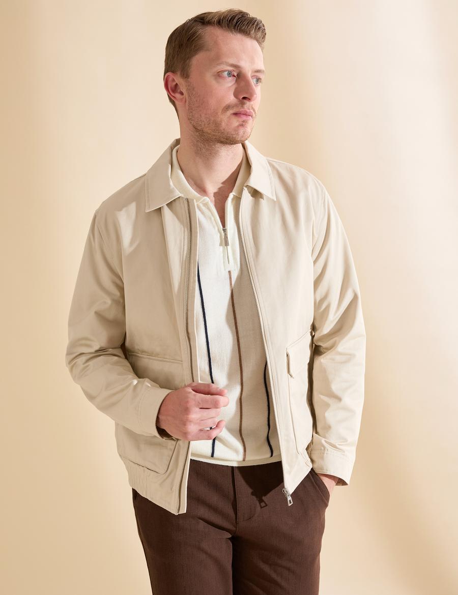 Bej Gömlek Yaka Mevsimlik Mont