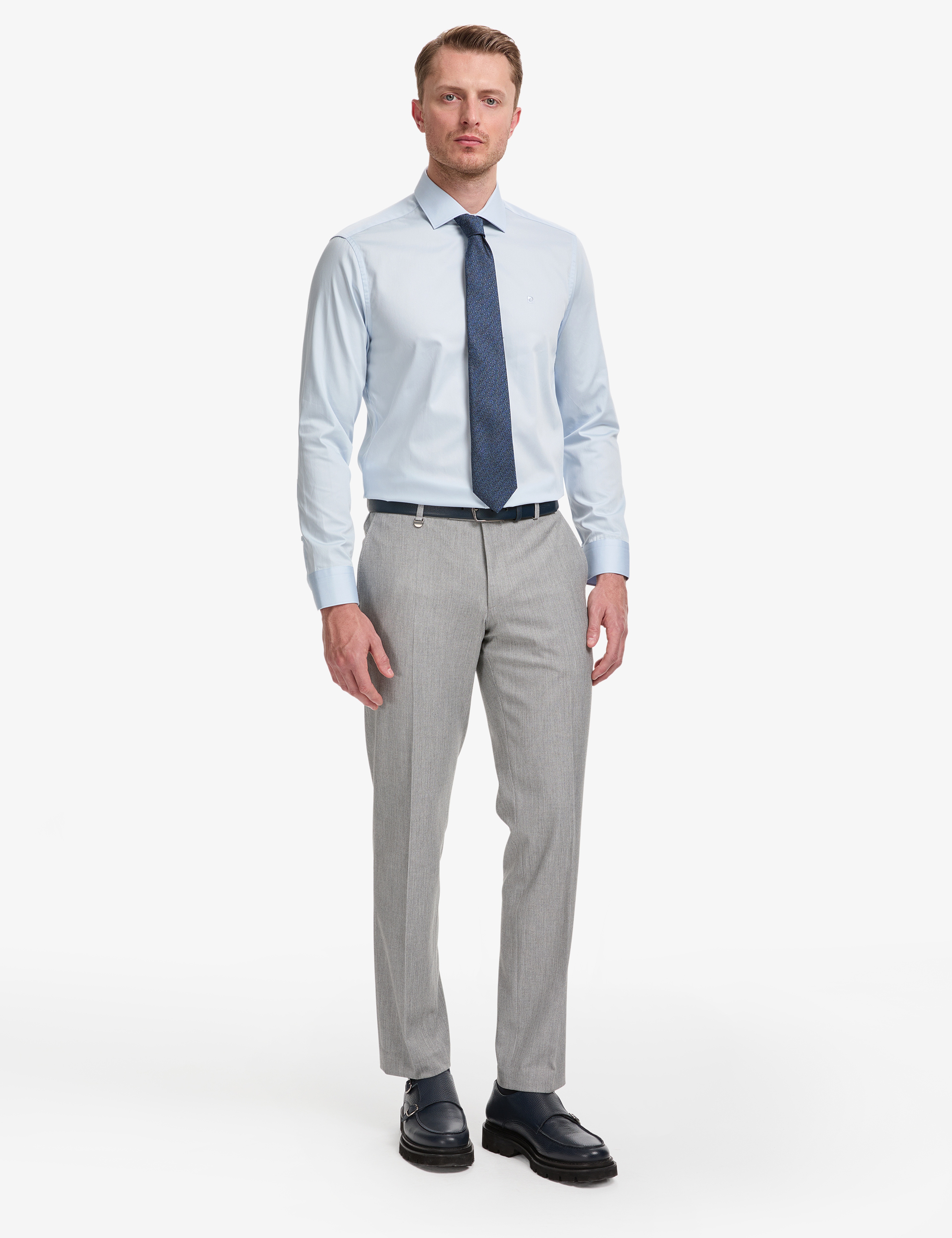 Gri Slim Fit Kumaş Pantolon - Image 1