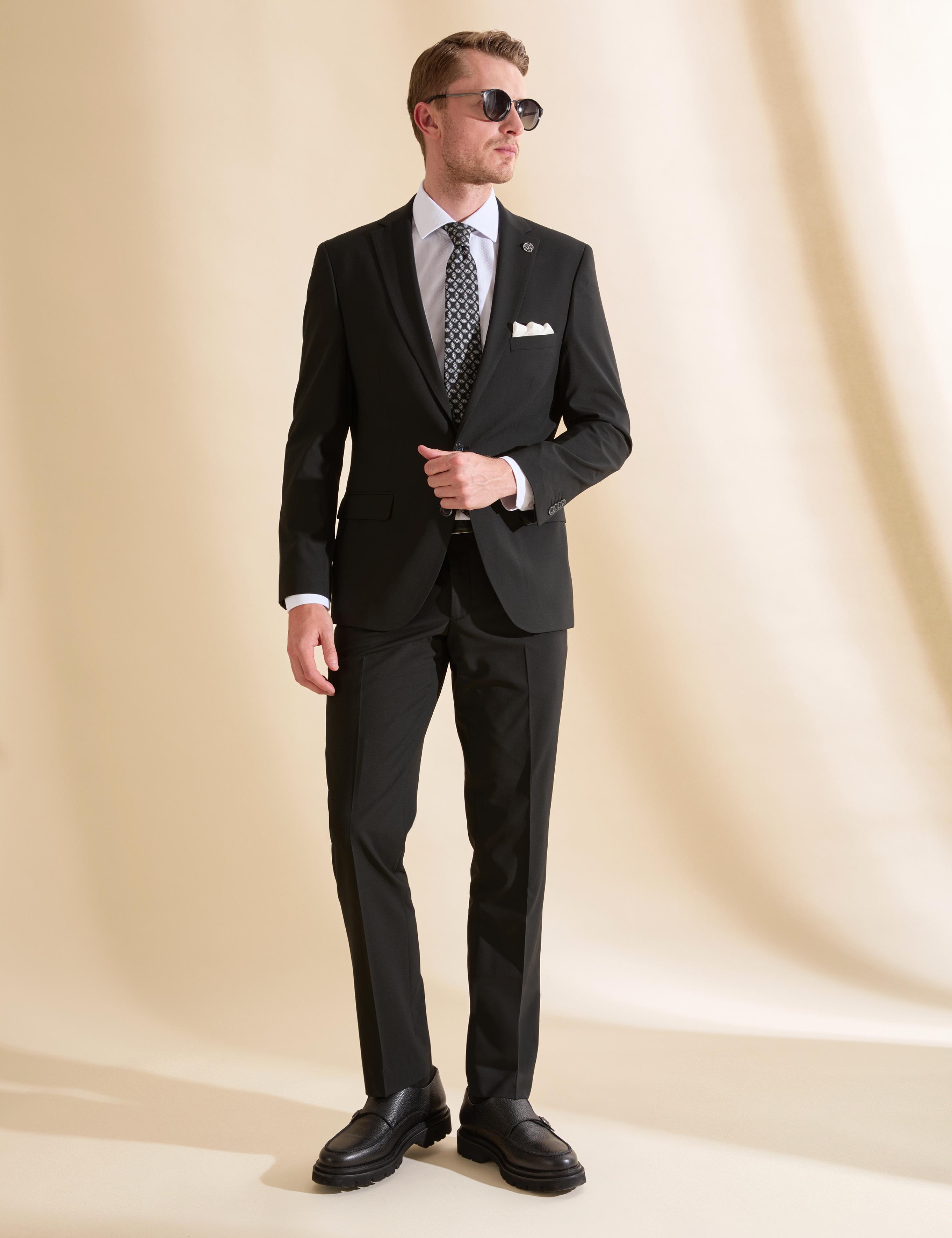 Siyah Slim Fit Takım Elbise