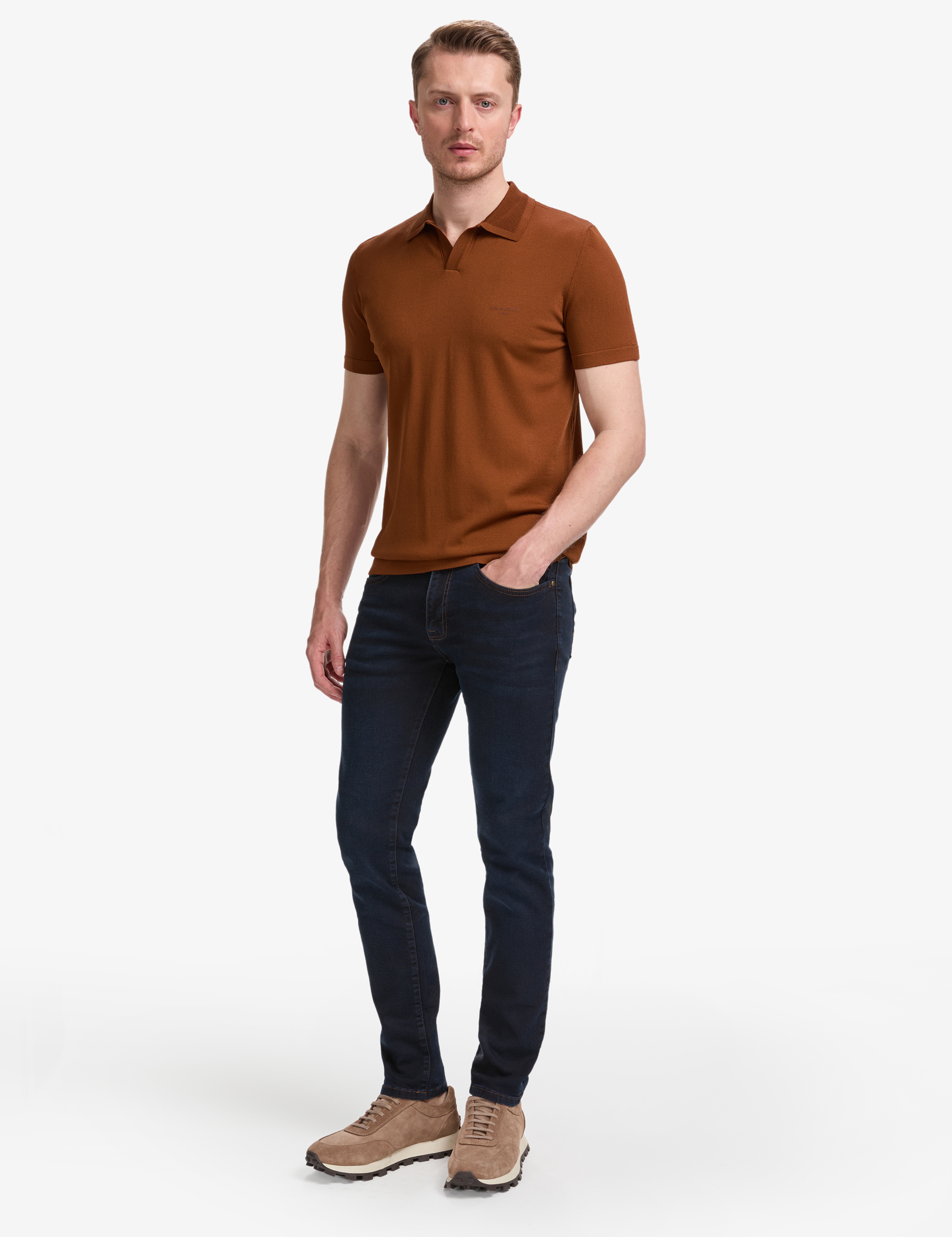 Açık Kahverengi Slim Fit Apaş Yaka Triko Tişört - Image 4