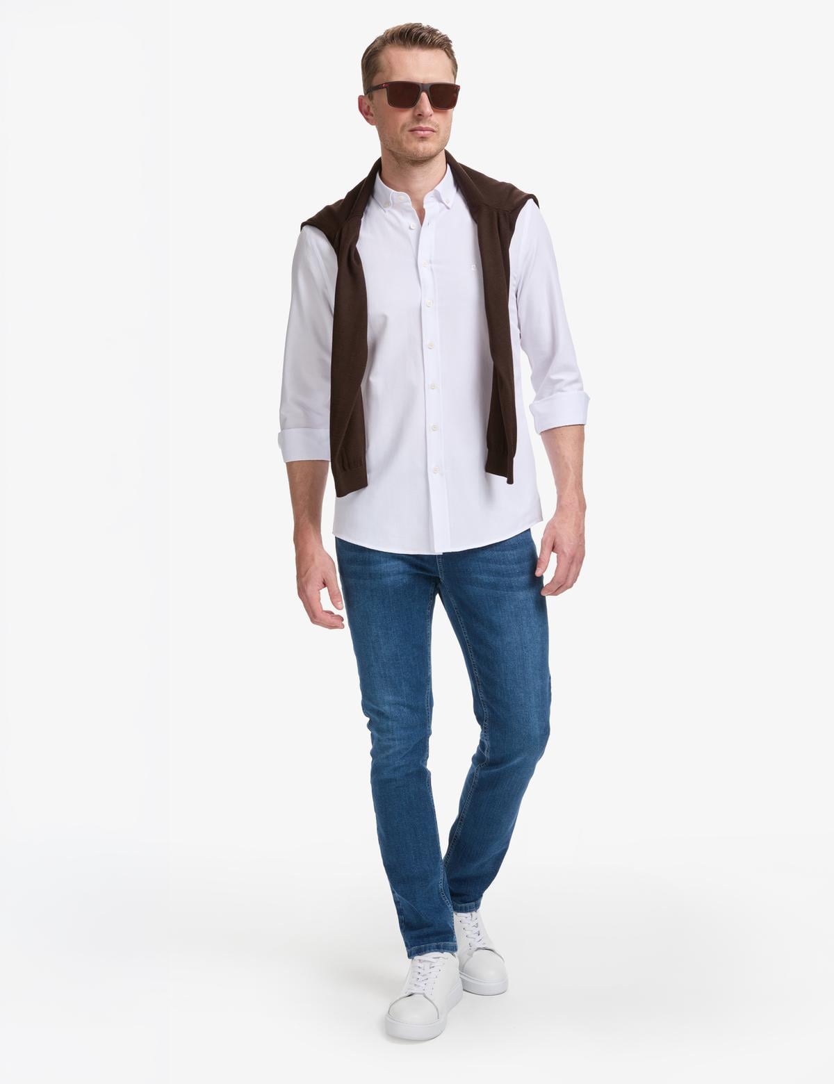 Beyaz Oxford Slim Fit Kolay Ütülenebilir Gömlek - 50325365008