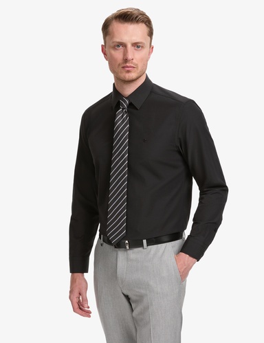 Siyah Regular Fit Uzun Kollu Basic Gömlek