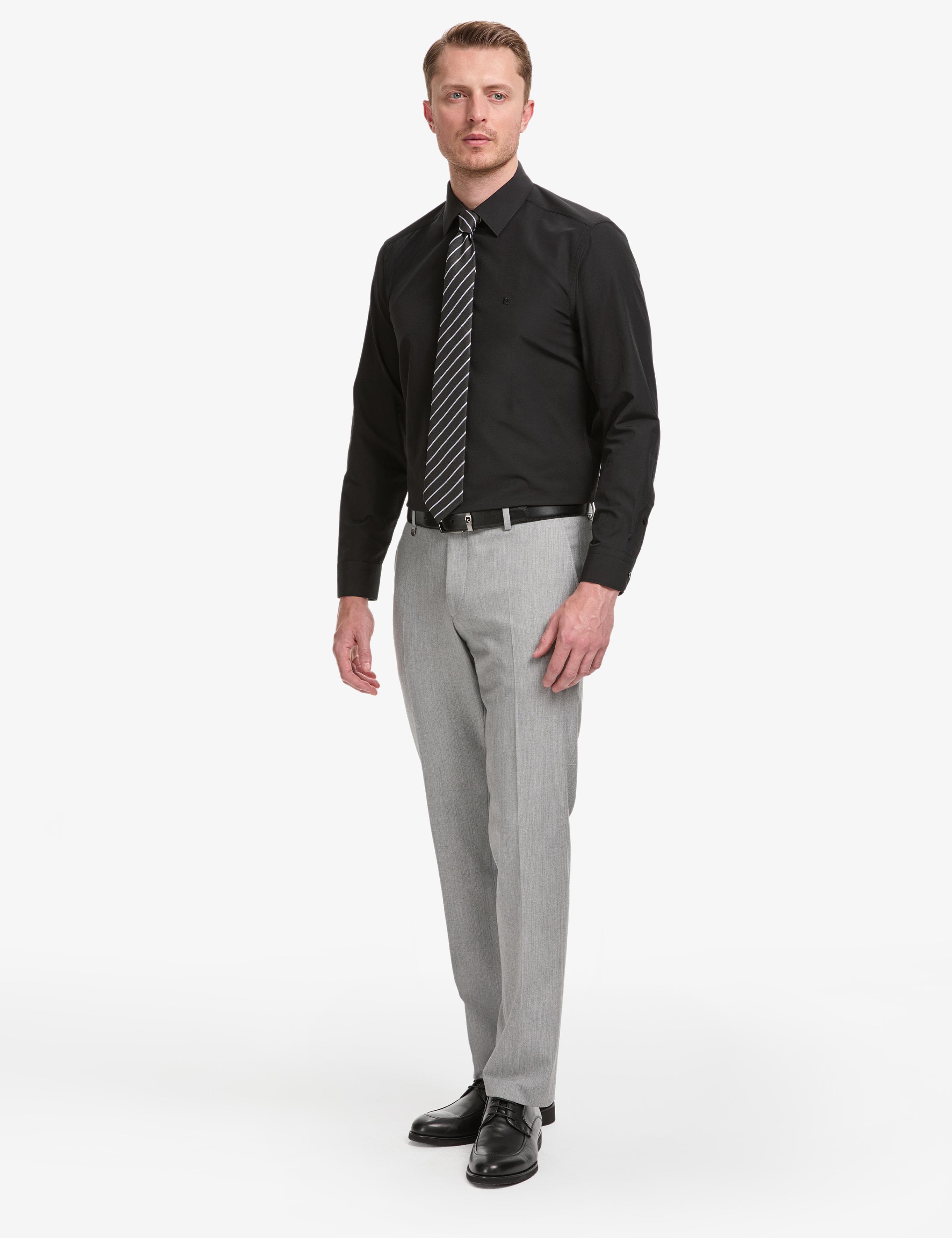 Siyah Regular Fit Uzun Kollu Basic Gömlek