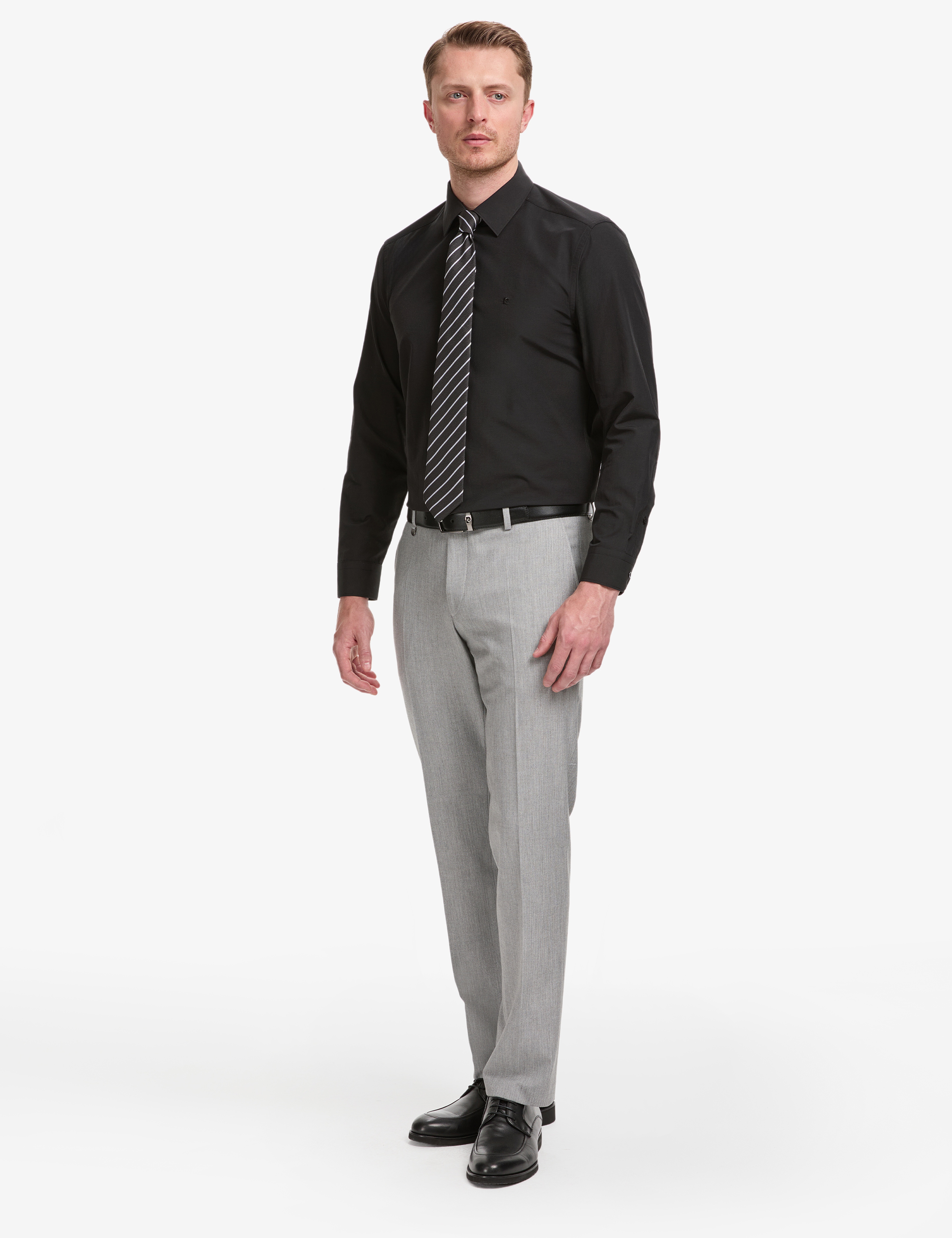 Siyah Regular Fit Uzun Kollu Basic Gömlek