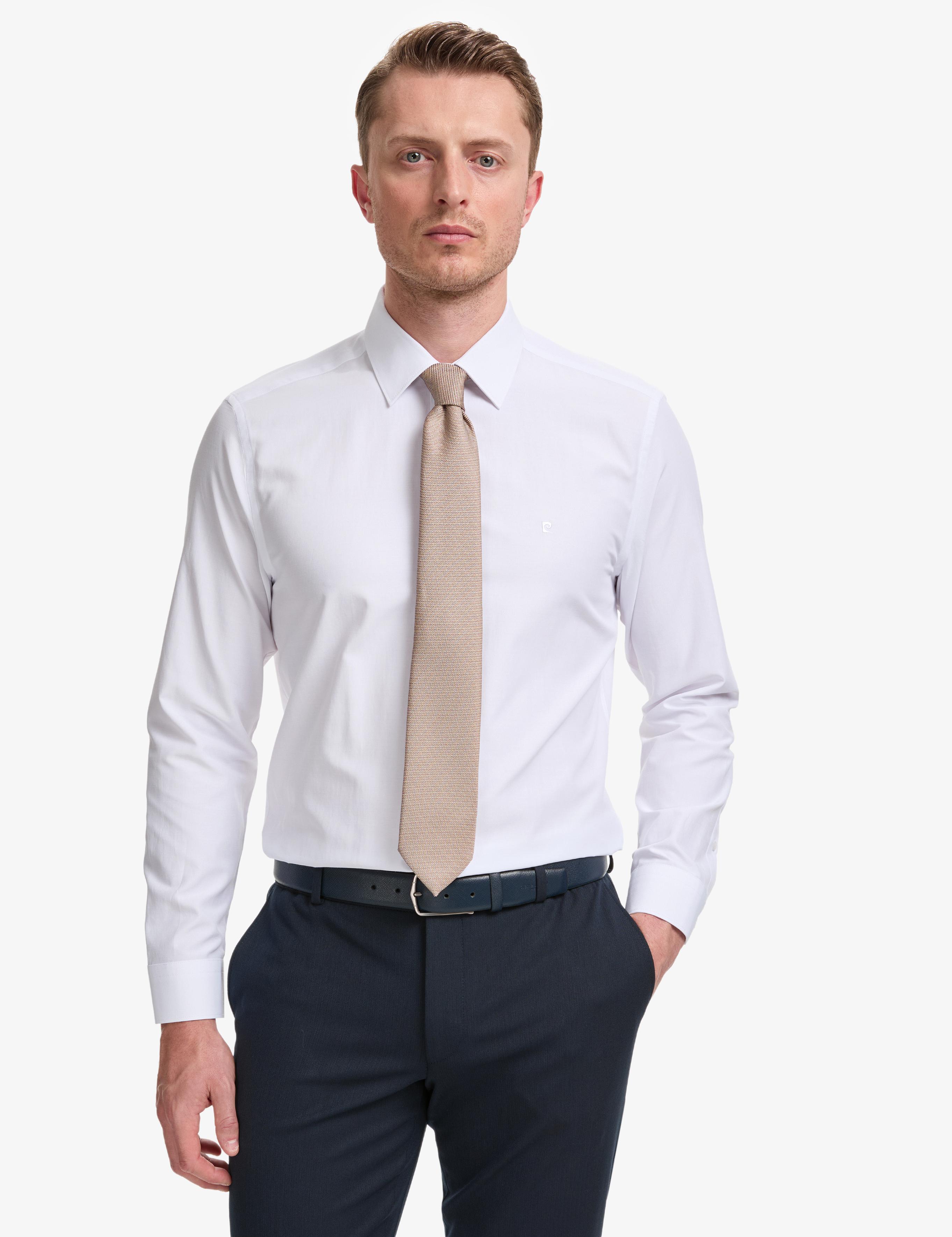 Beyaz Regular Fit Uzun Kollu Basic Gömlek