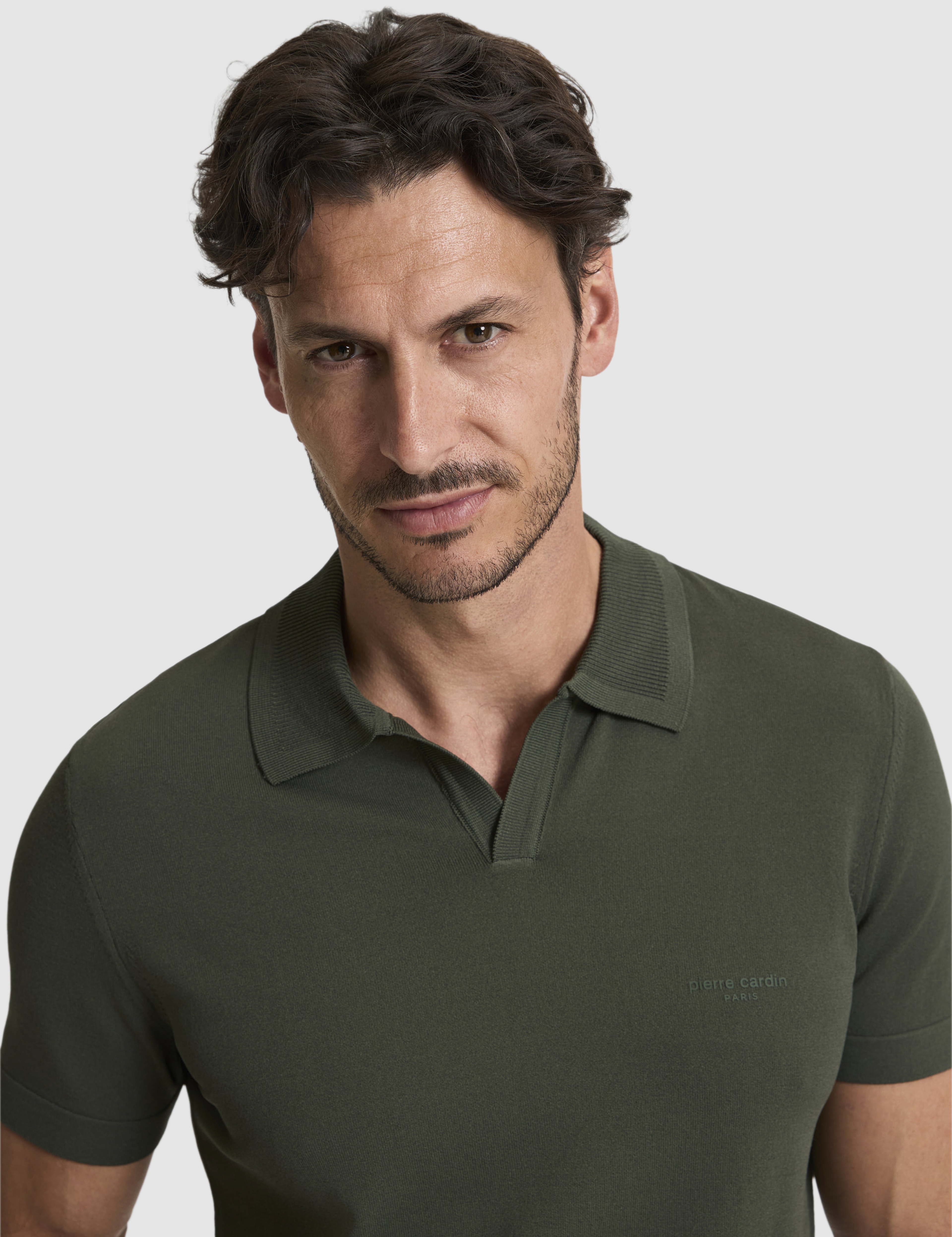 Ekru Slim Fit Apaş Yaka Triko Tişört - Image 2