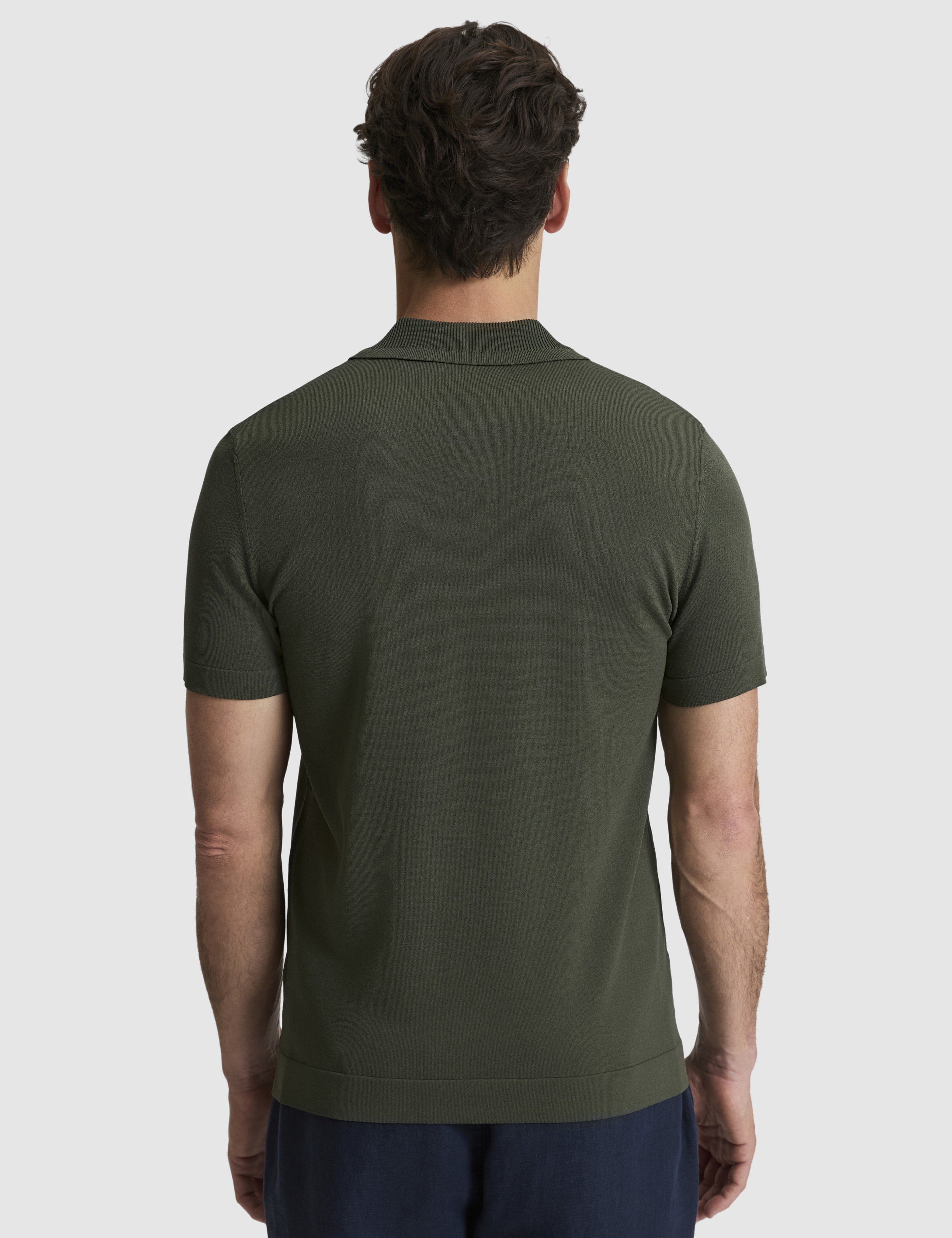 Ekru Slim Fit Apaş Yaka Triko Tişört - Image 5