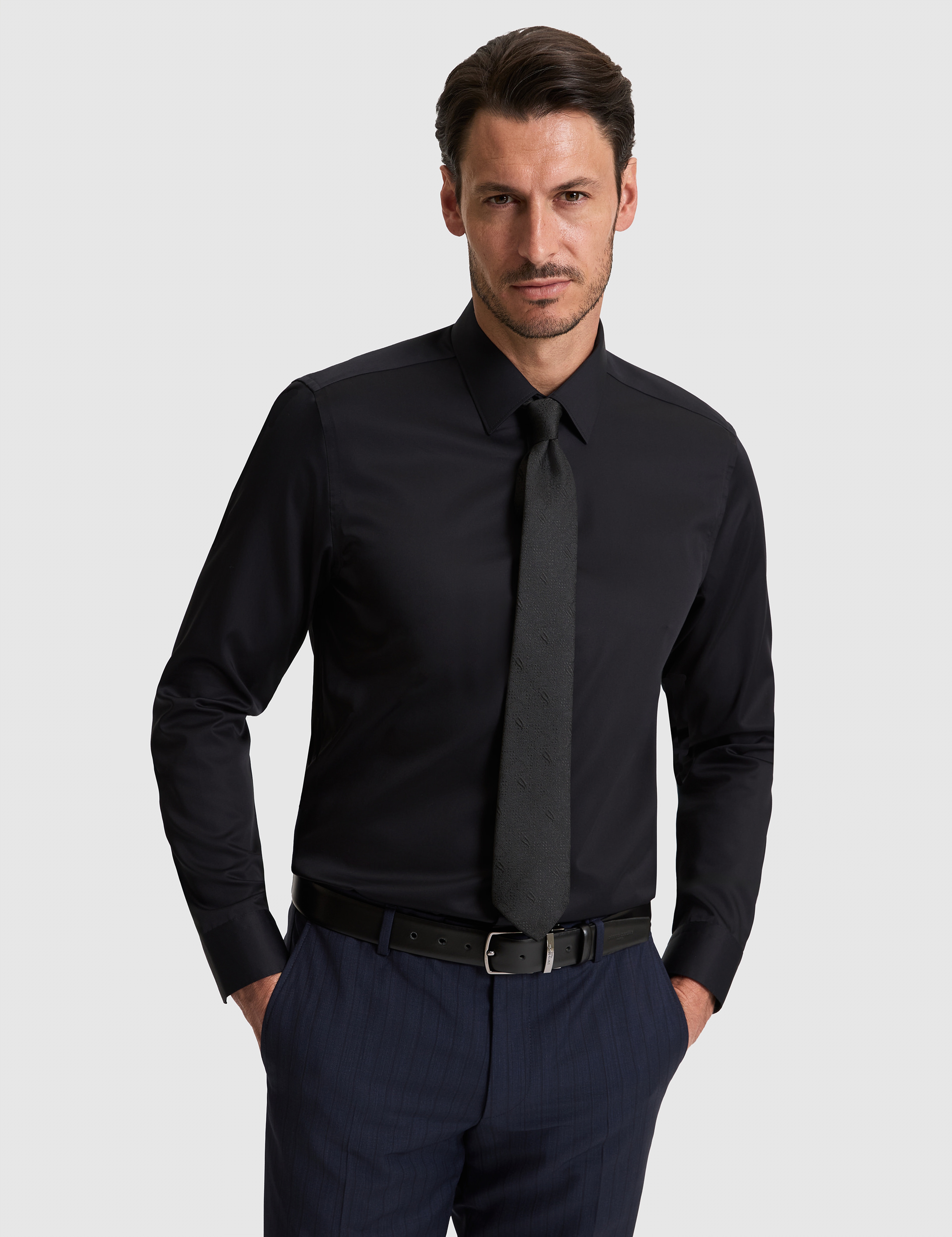 Siyah Non İron Kolay Ütülenebilir Slim Fit Uzun Kollu Basic Gömlek