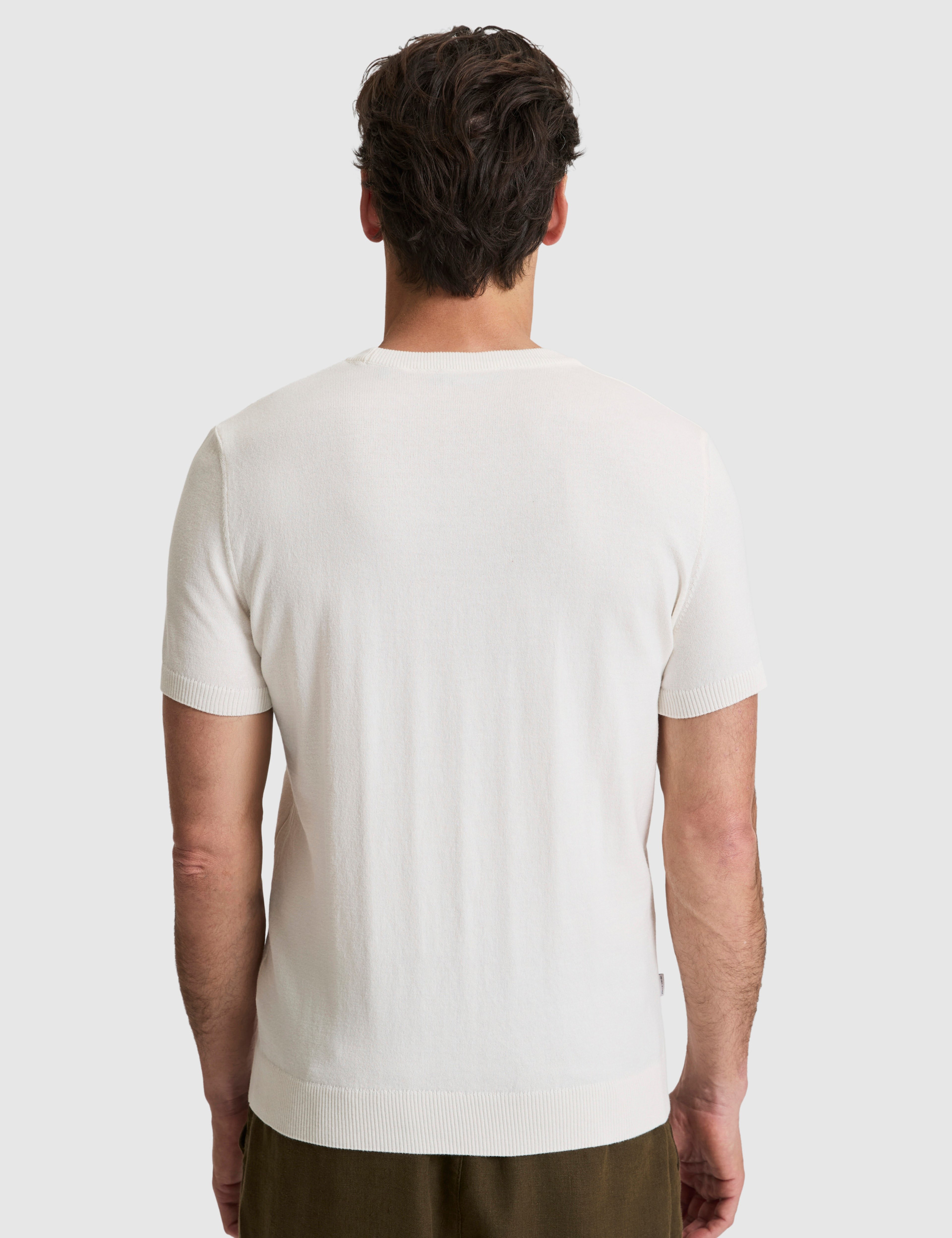 Ekru Slim Fit %100 Pamuk Bisiklet Yaka Triko Tişört