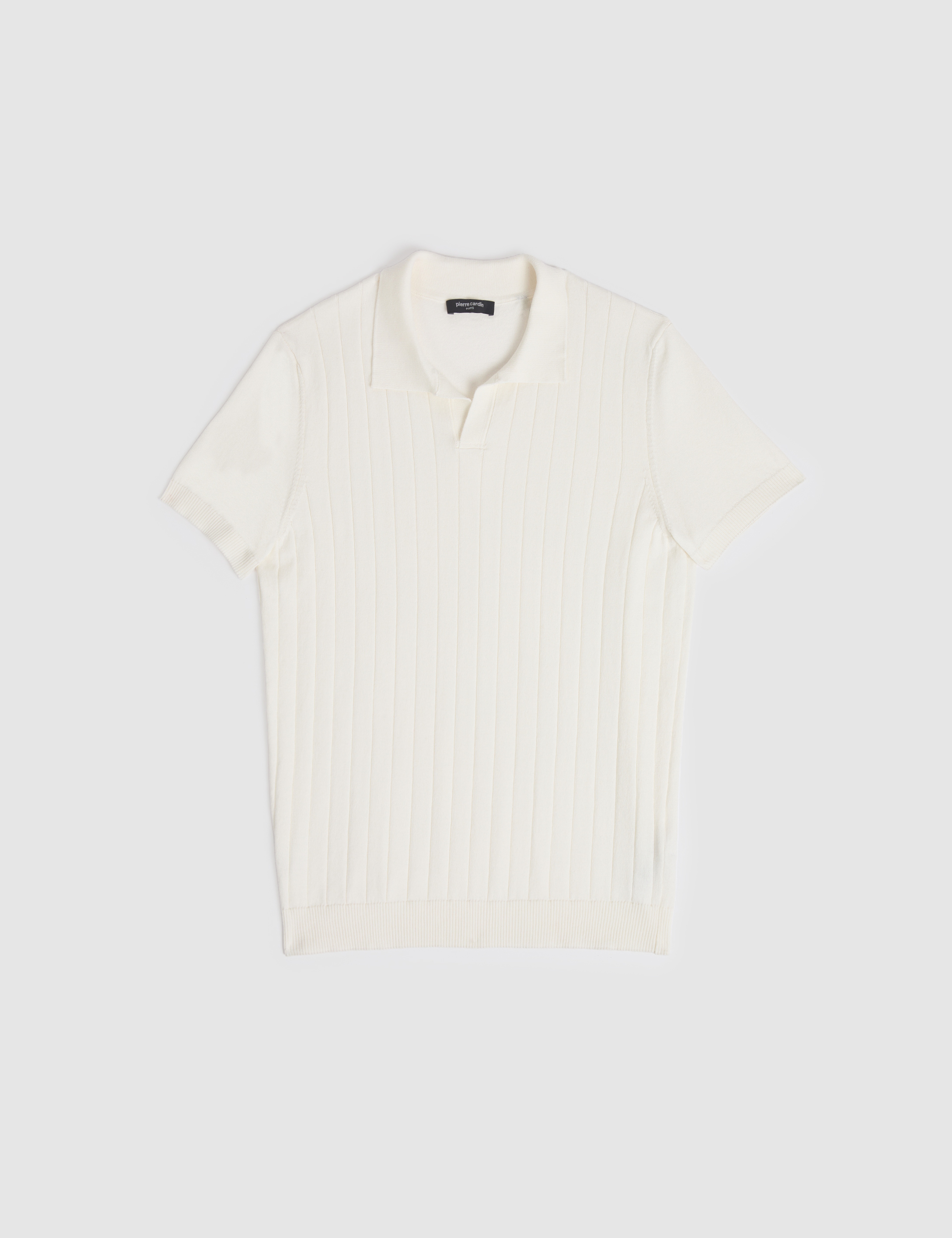 Ekru Slim Fit %100 Pamuk Apaş Yaka Triko Tişört