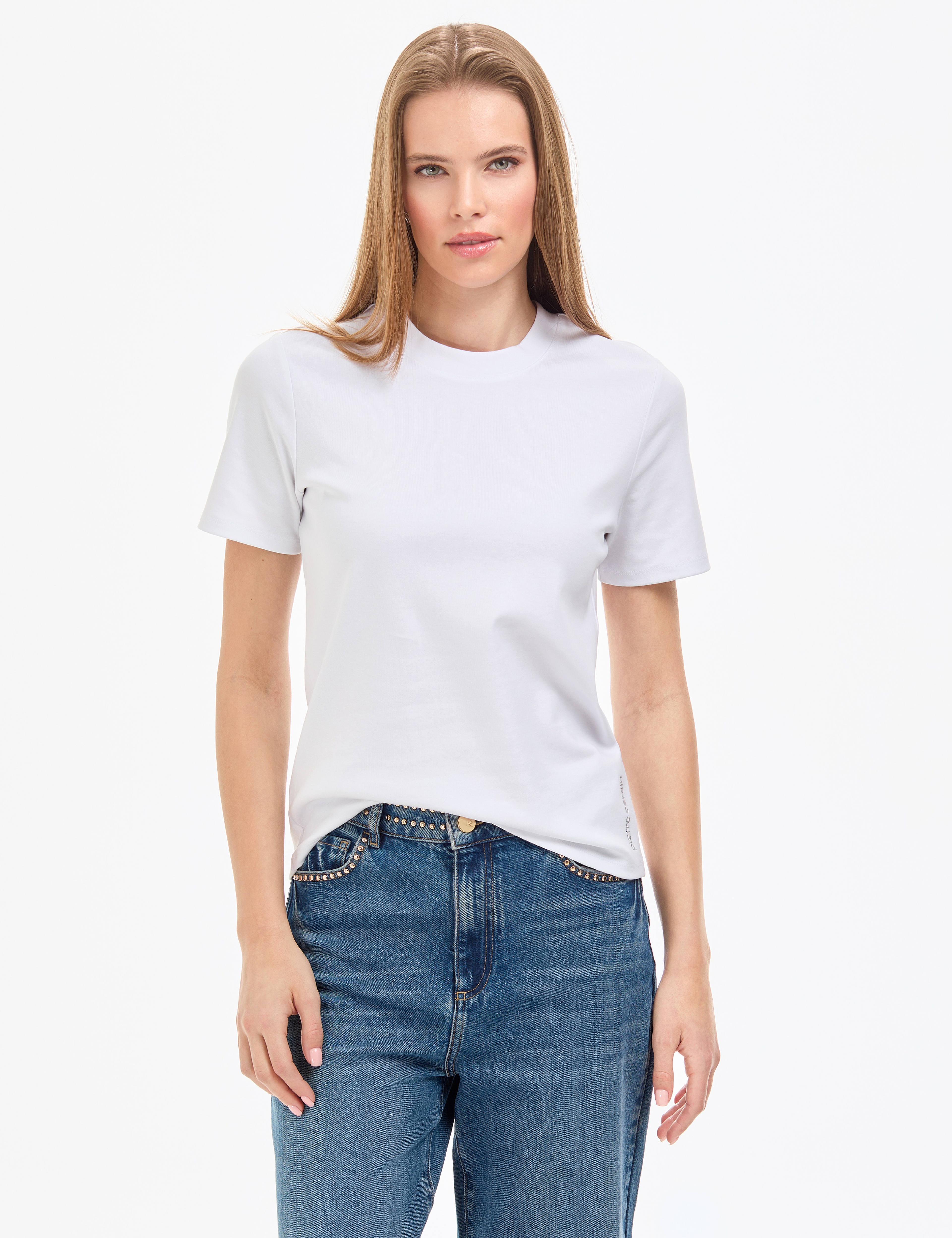 Beyaz Regular Fit Bisiklet Yaka Basic Tişört