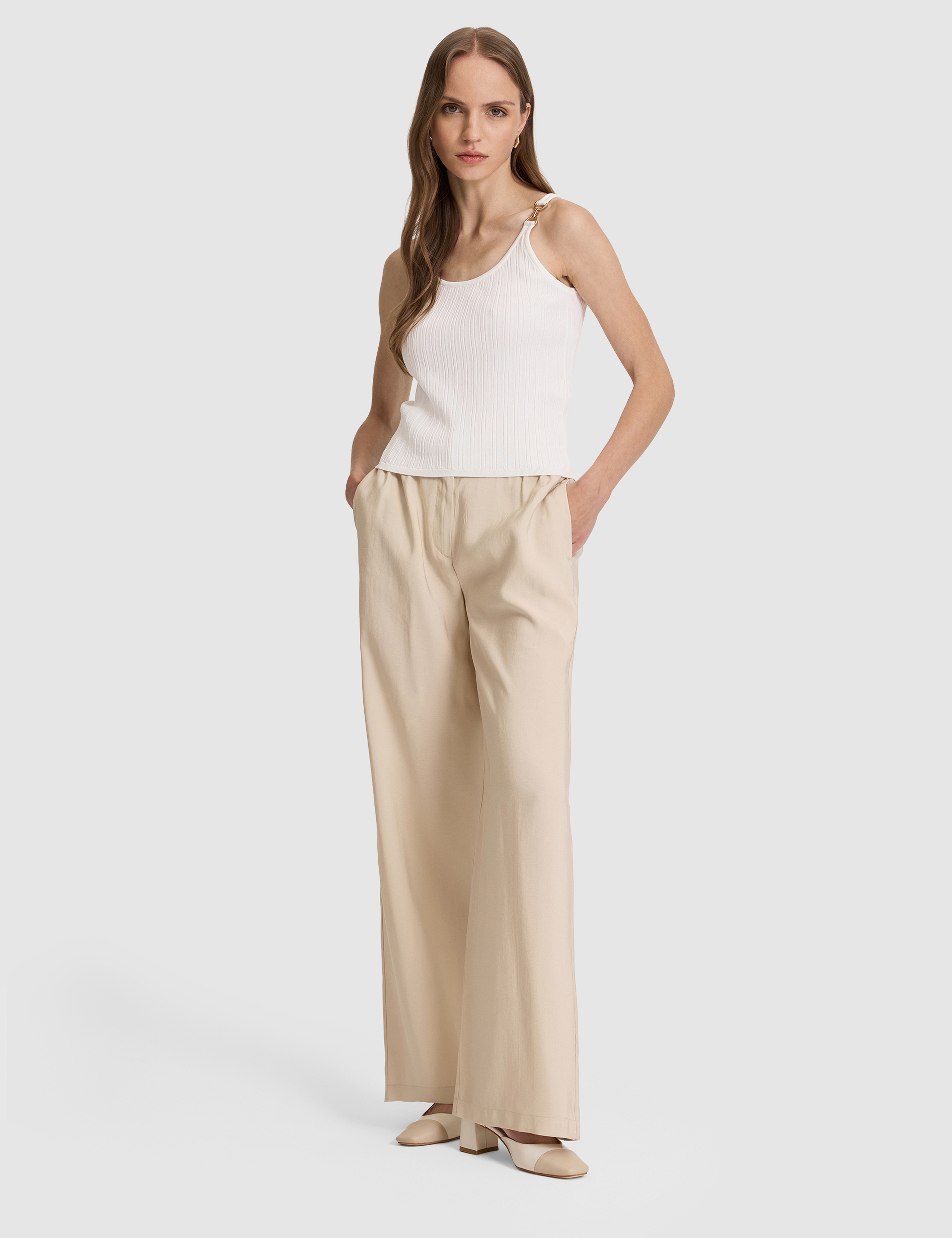 Ekru Extra Slim Fit Triko Tişört