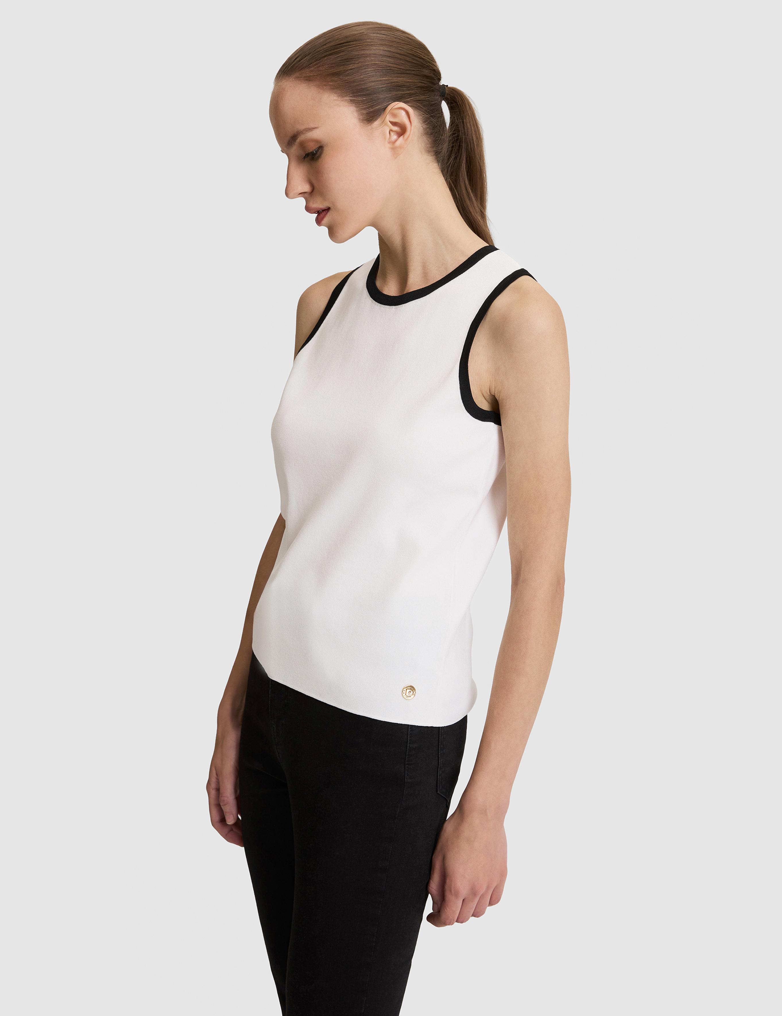 Beyaz Slim Fit Kazak