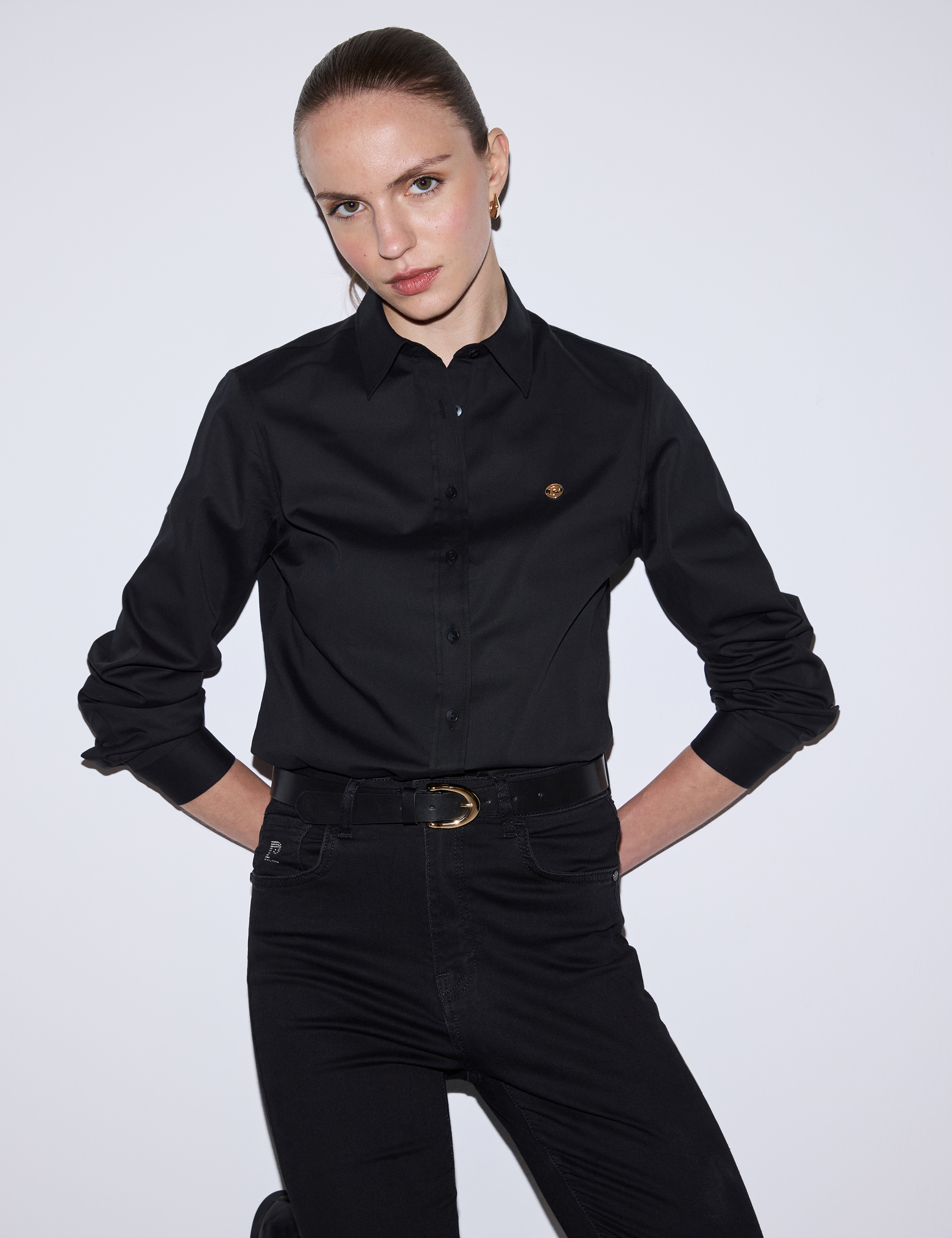 Siyah Slim Fit Pamuklu Basic Gömlek