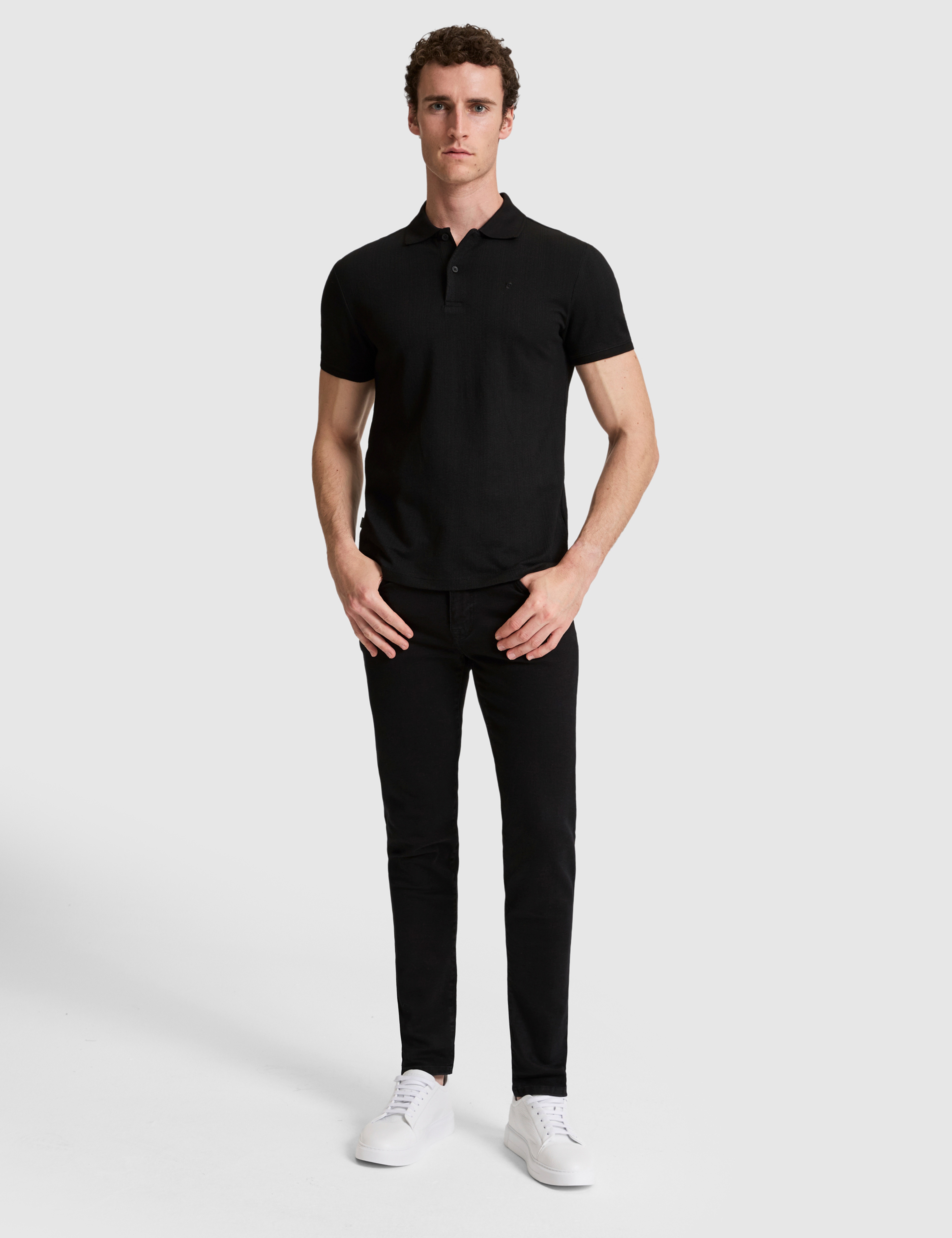 Siyah Slim Fit Düğmeli Polo Yaka Tişört - Image 4