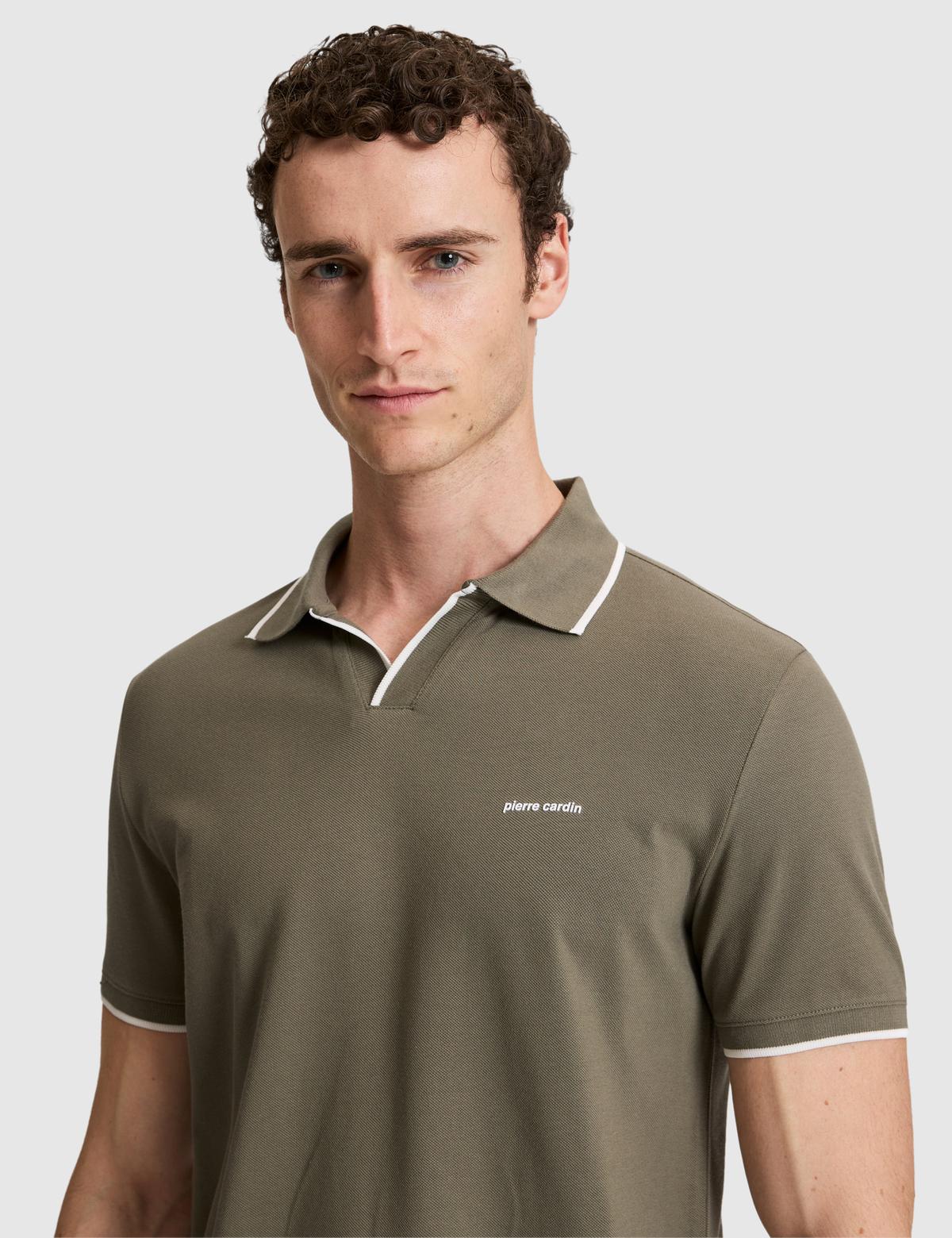 Haki Slim Fit %100 Pamuk Apaş Yaka Tişört - 50321029033