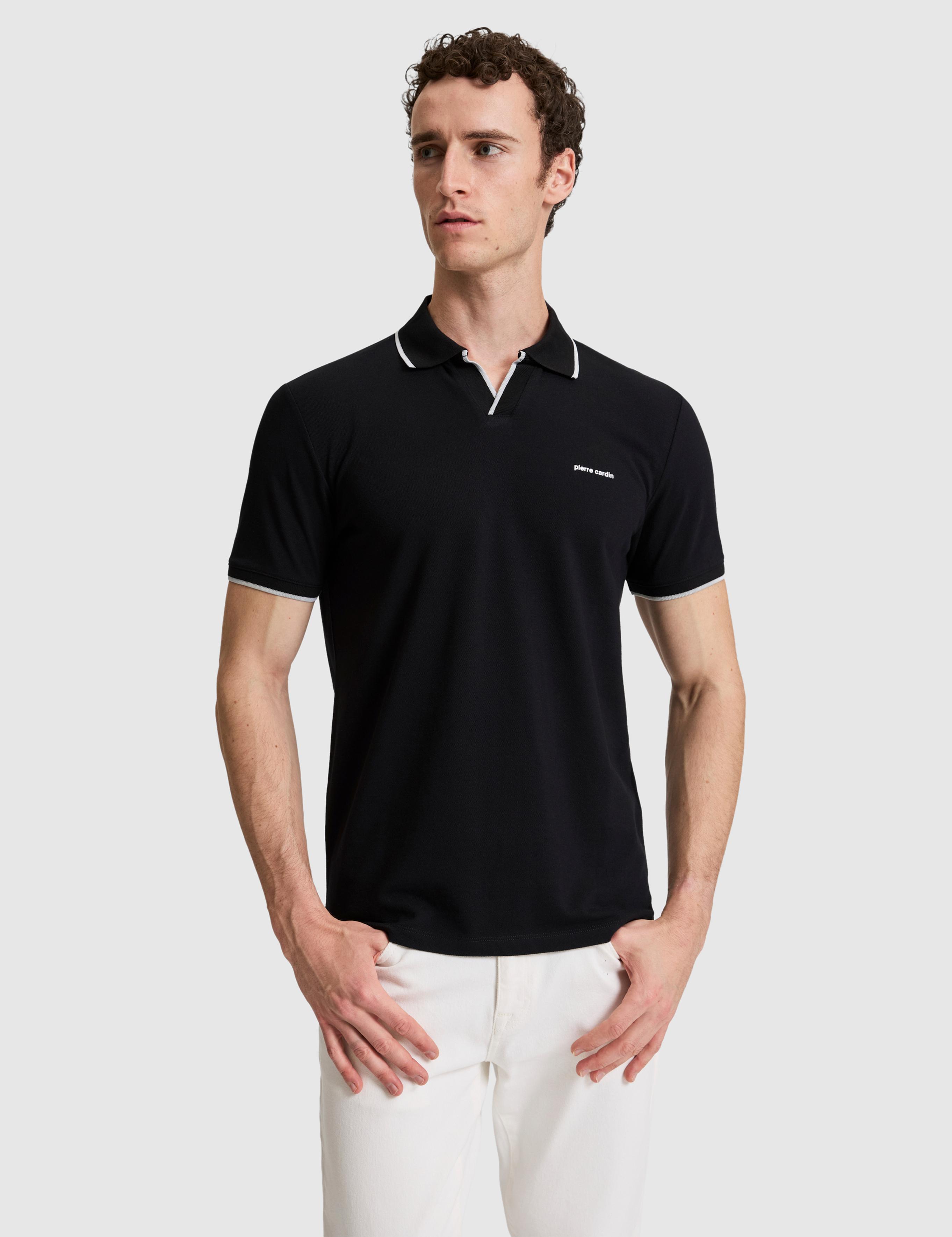 Siyah Slim Fit %100 Pamuk Apaş Yaka Tişört