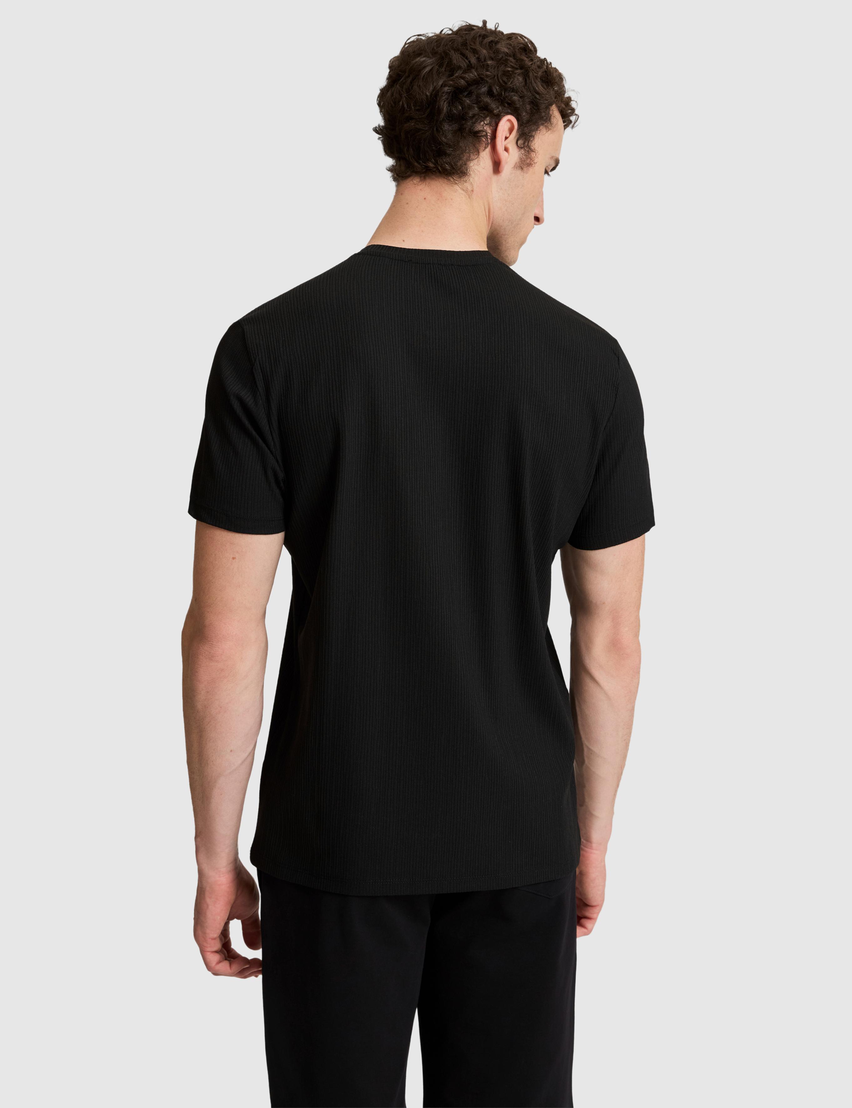 Siyah Regular Fit Bisiklet Yaka Tişört