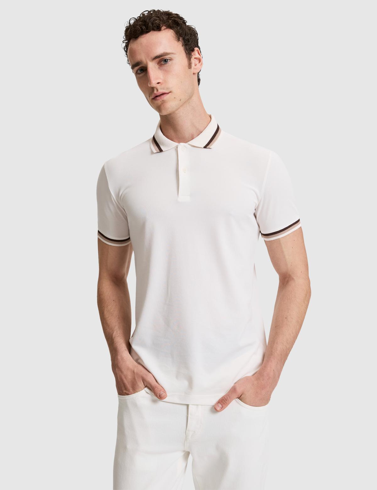 Ekru Slim Fit Düğmeli Polo Yaka Tişört