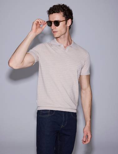 Bej Slim Fit Keten Karışmlı Apaş Yaka Triko Tişört