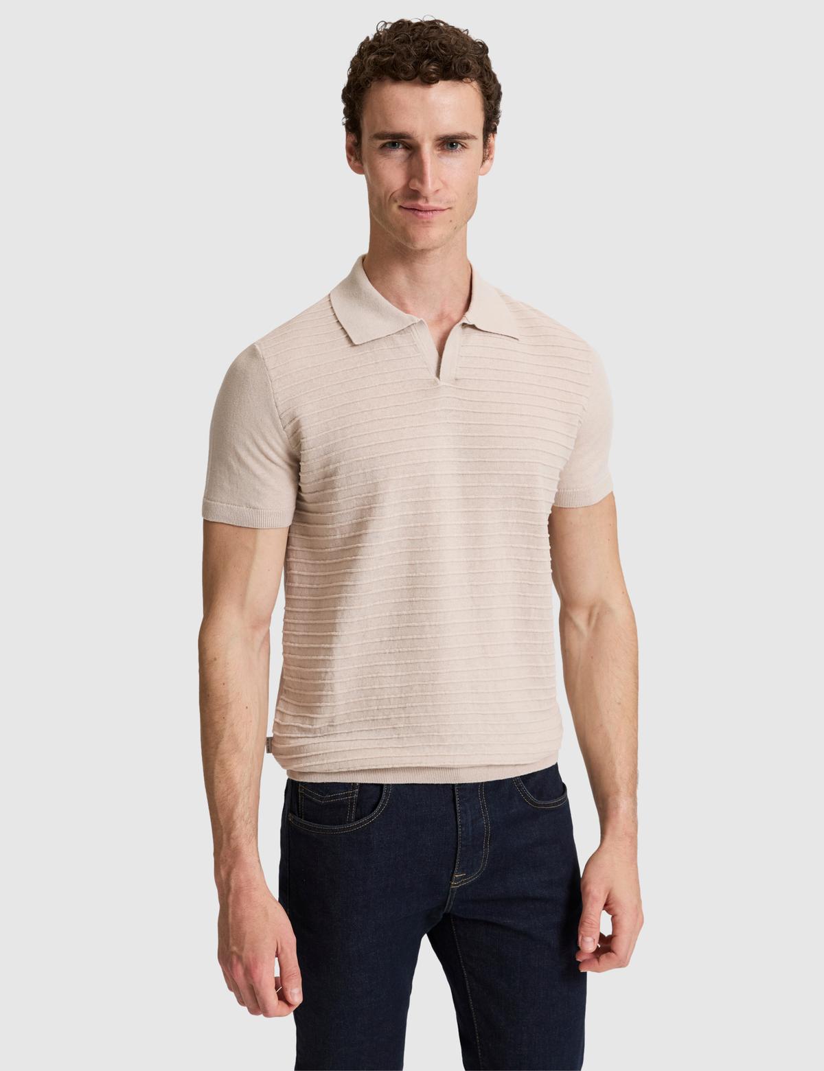 Bej Slim Fit Keten Karışmlı Apaş Yaka Triko Tişört - 50320799007