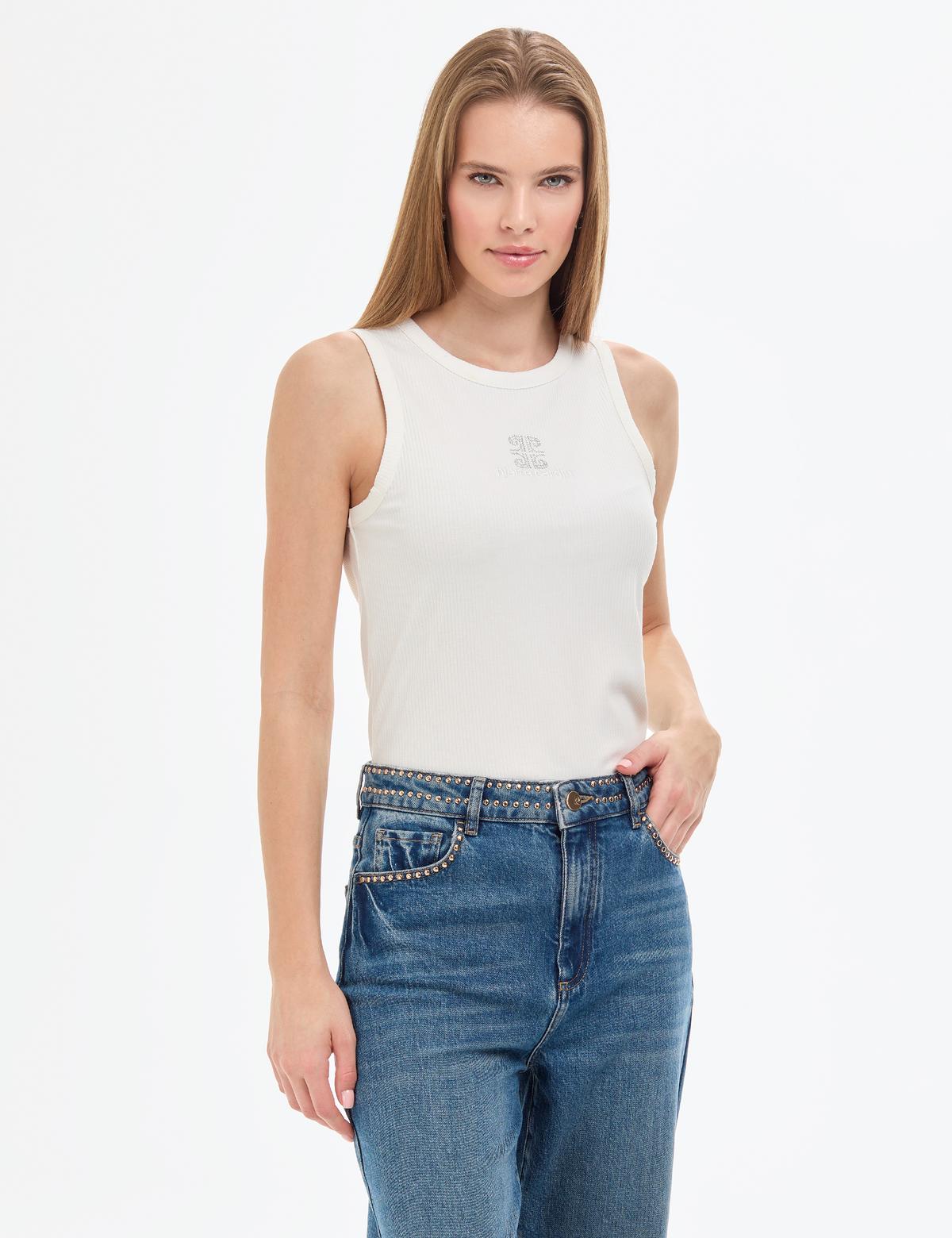 Beyaz Slim Fit Örme Bluz - 50319825005
