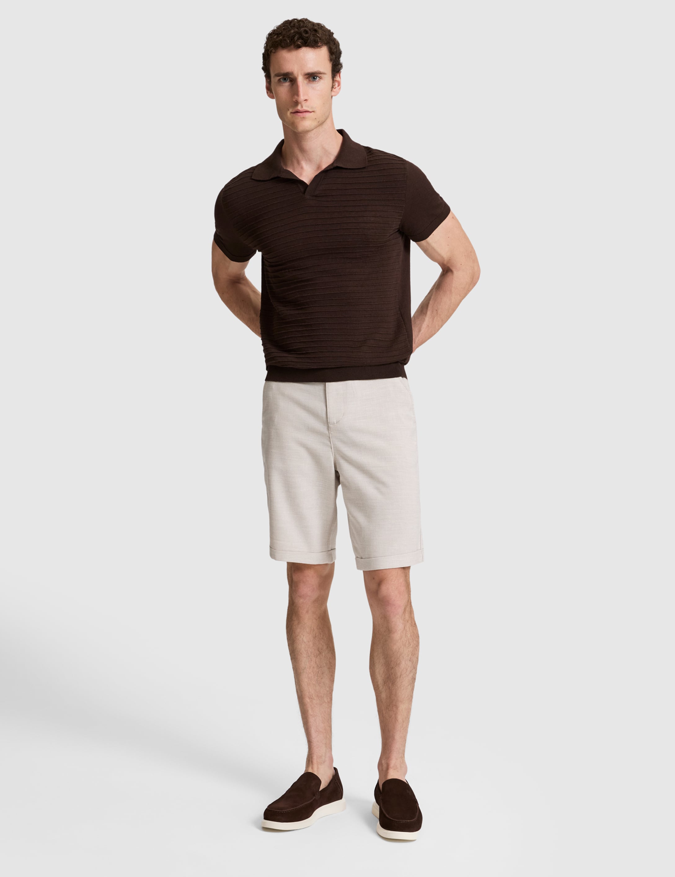 Bej Slim Fit Dokuma Şort