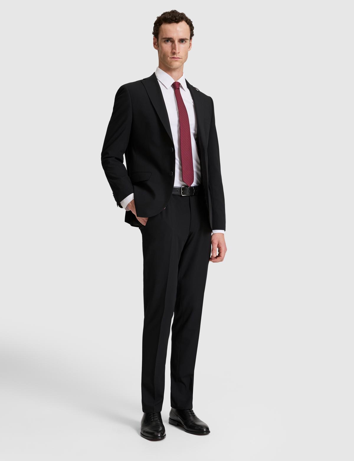 Siyah Slim Fit Takım Elbise