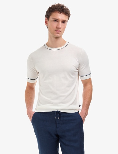 Ekru Slim Fit %100 Pamuk Bisiklet Yaka Triko Tişört