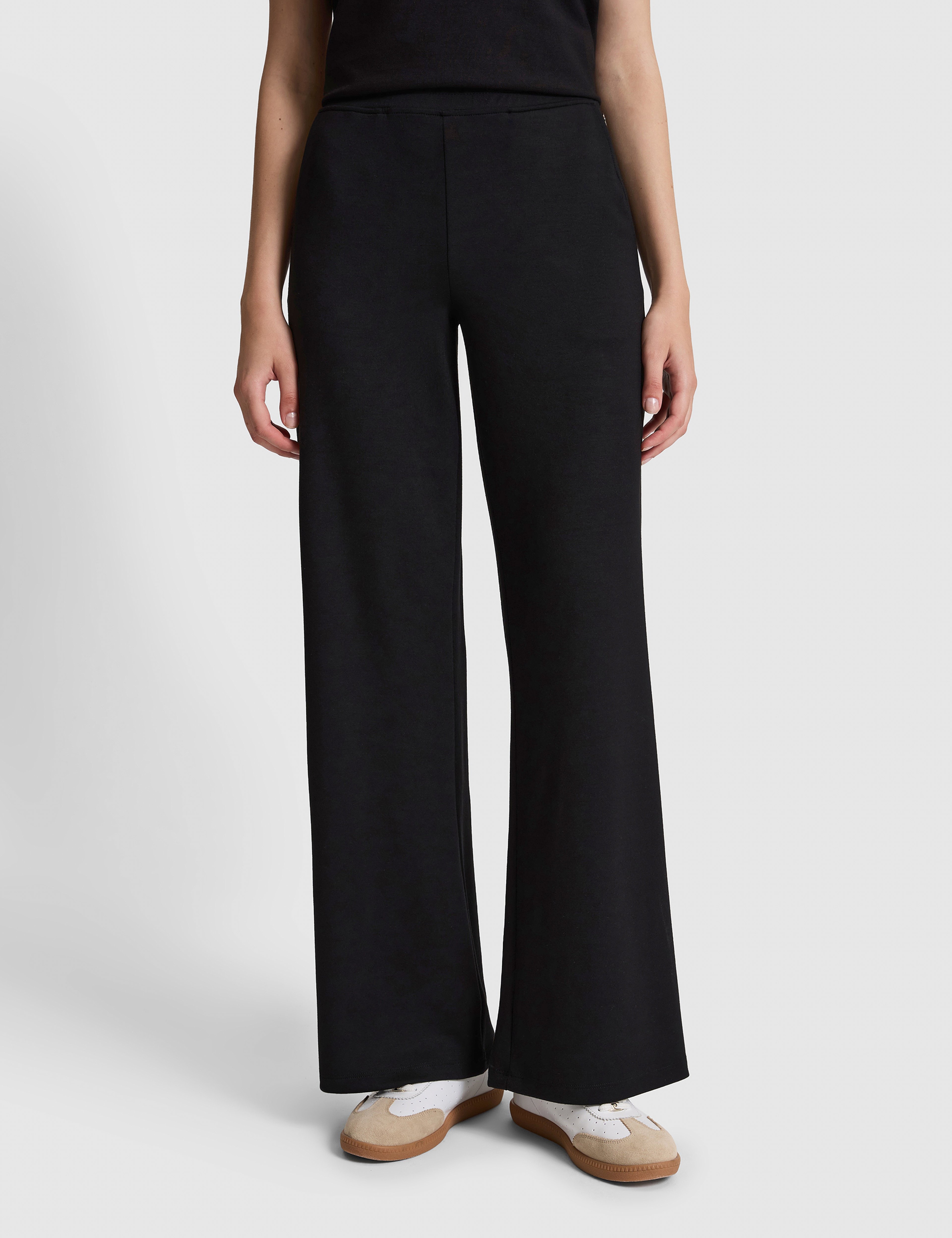 Siyah Flare Fit Modal Karışımlı Eşofman Altı