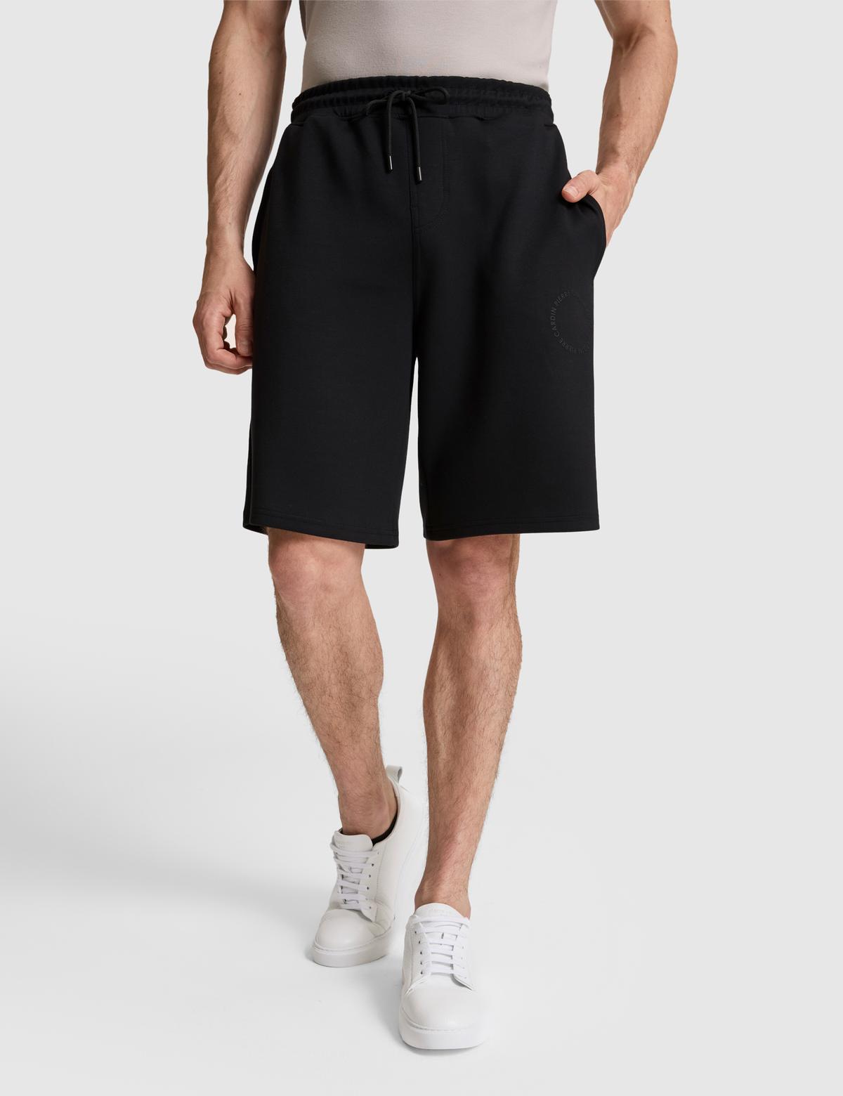 Siyah Comfort Fit Örme Şort - 50332490006