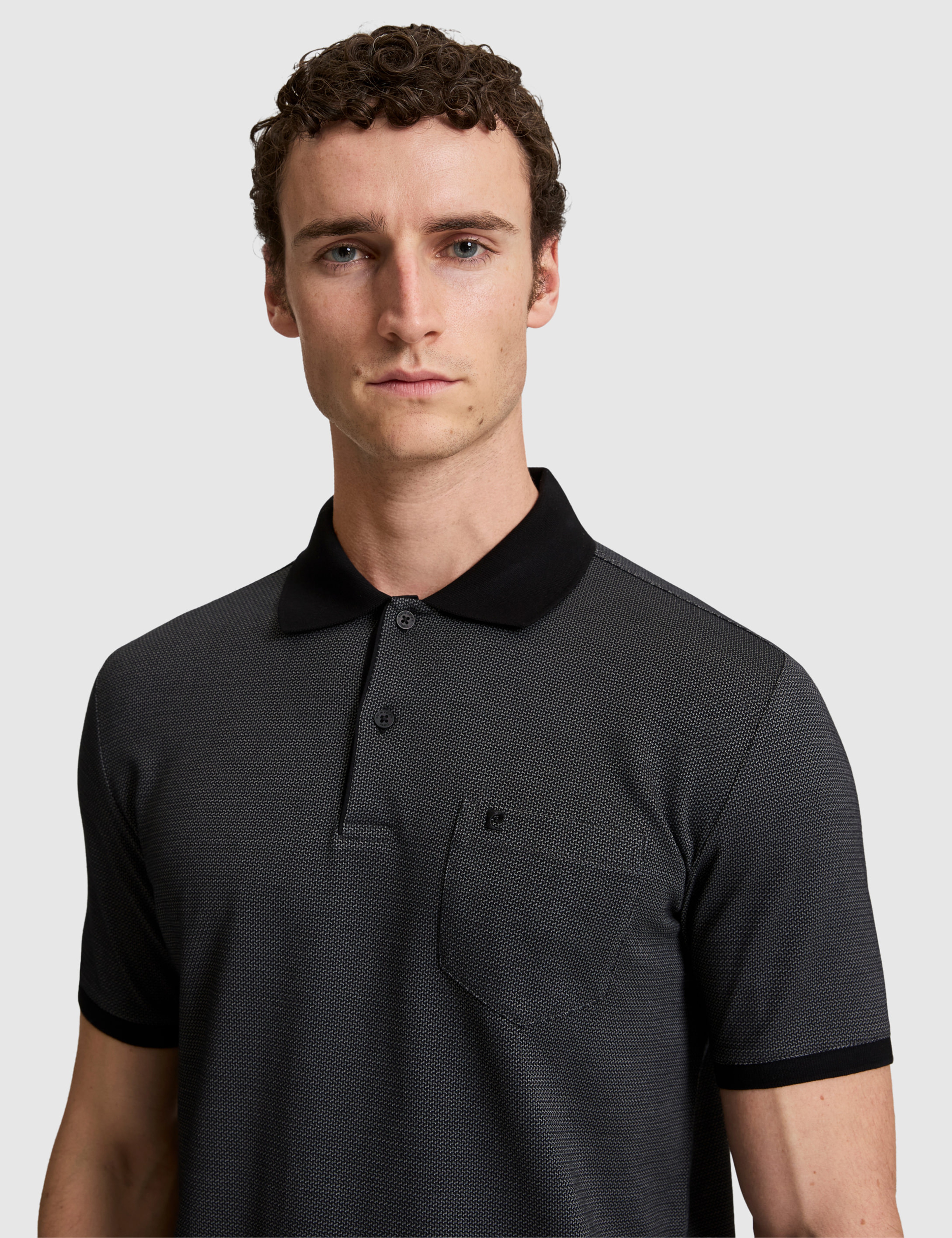 Ekru Regular Fit Düğmeli Polo Yaka Tişört - Image 2