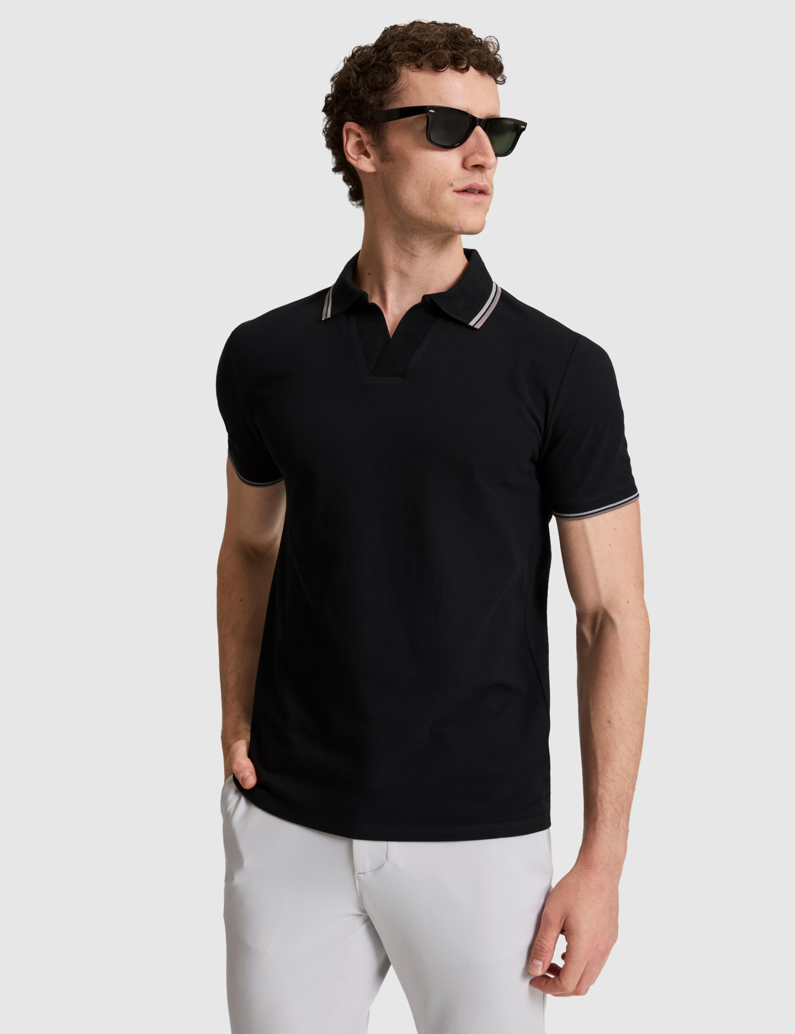 Siyah Slim Fit %100 Pamuk Apaş Yaka Tişört